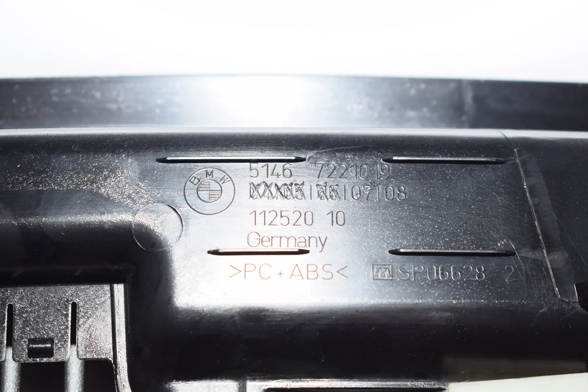 Other Interior Parts – OEM 7221019 · BMW 3 (F30, F80) 330 d xDrive 2014 – 3