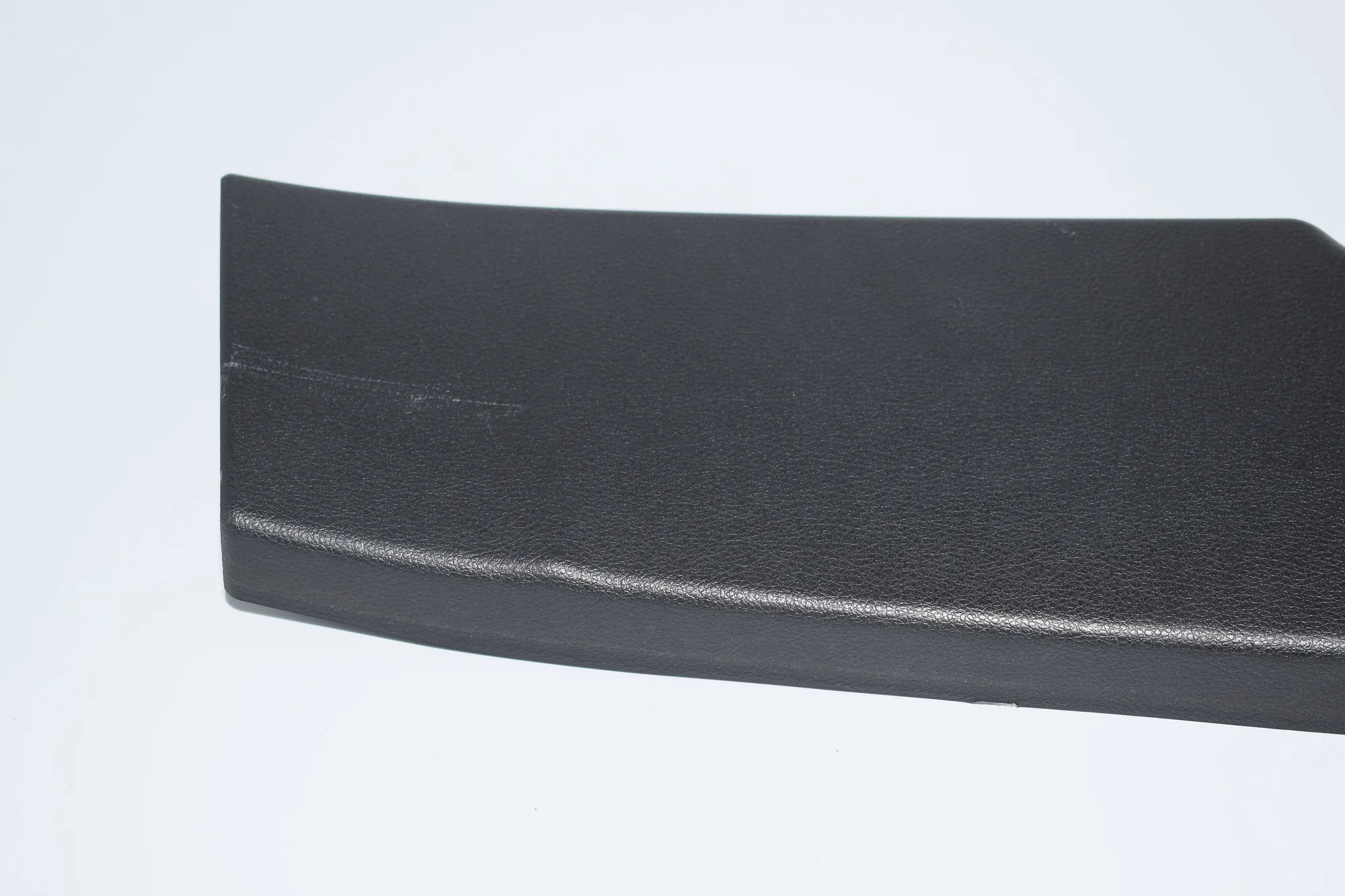 Right Side B Pillar Trim – OEM 7221002 · BMW 3 (F30, F80) 330 d xDrive 2014 – 3