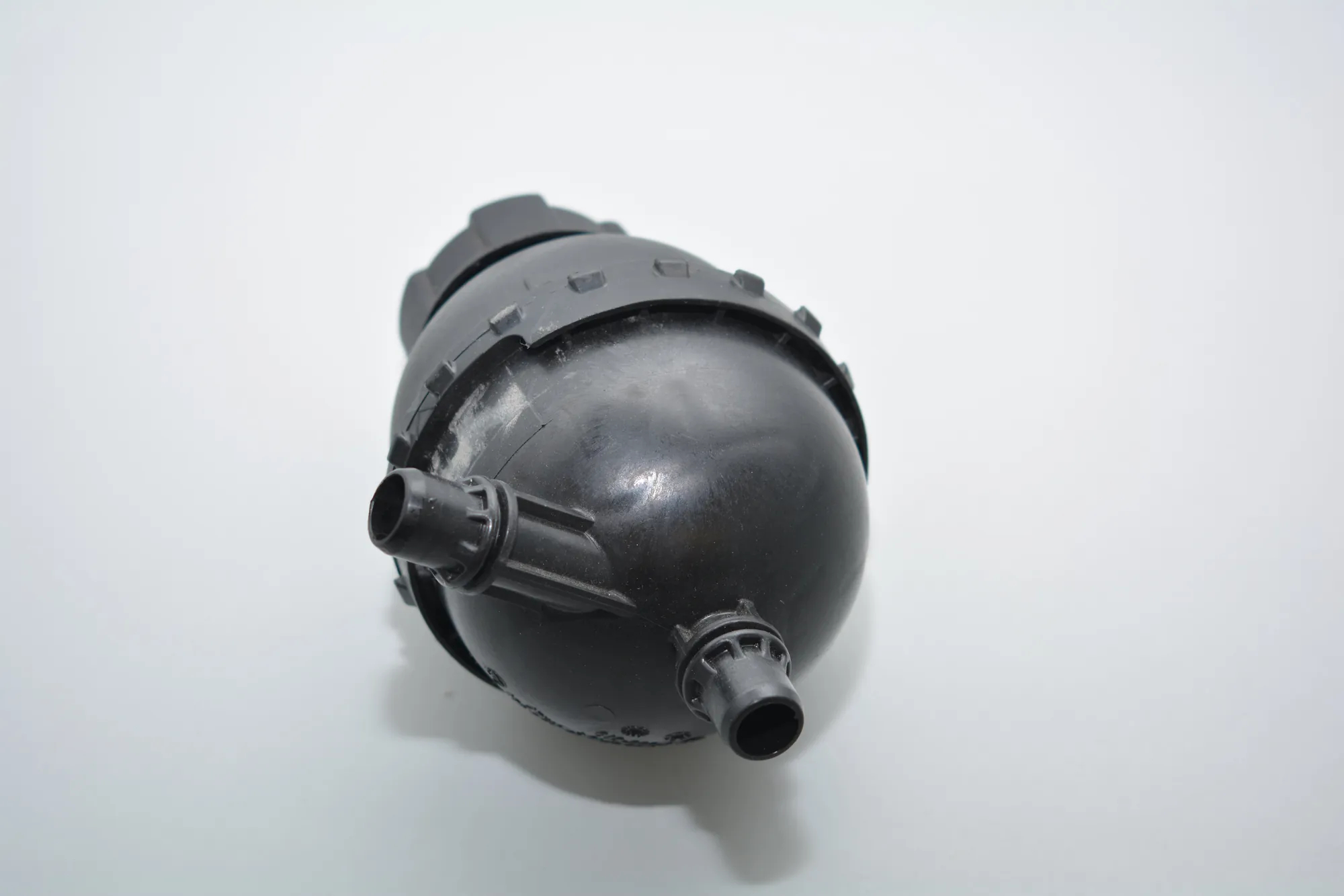 Expansion Tank – OEM 7604431 · BMW i3 (I01) Hybrid 2016 – 4