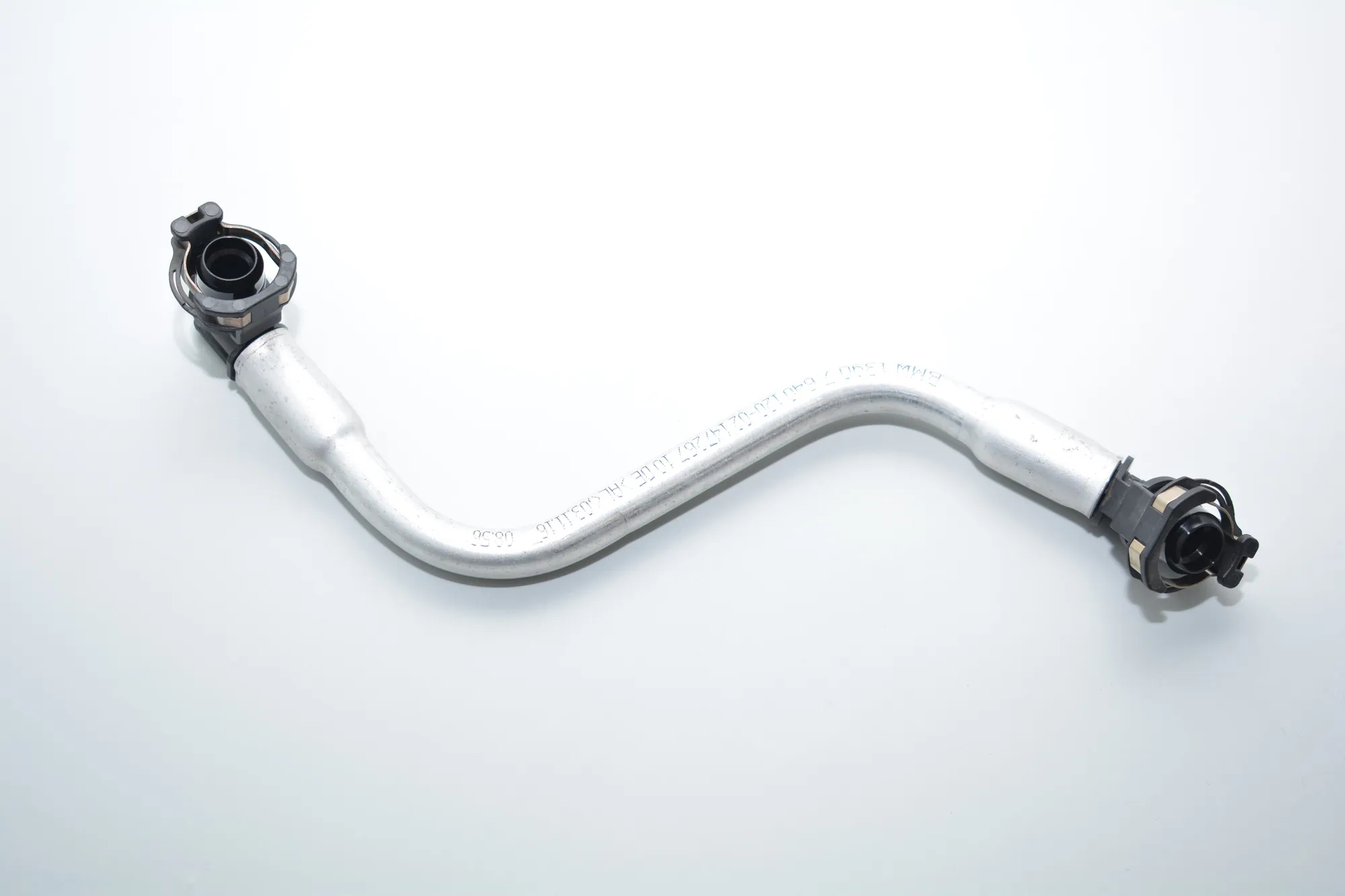 Other tubes – OEM 7640120 · BMW i3 (I01) Hybrid 2016 – 3