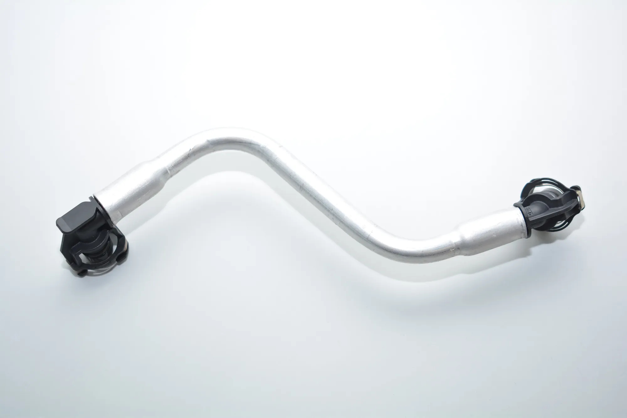 Other tubes – OEM 7640120 · BMW i3 (I01) Hybrid 2016