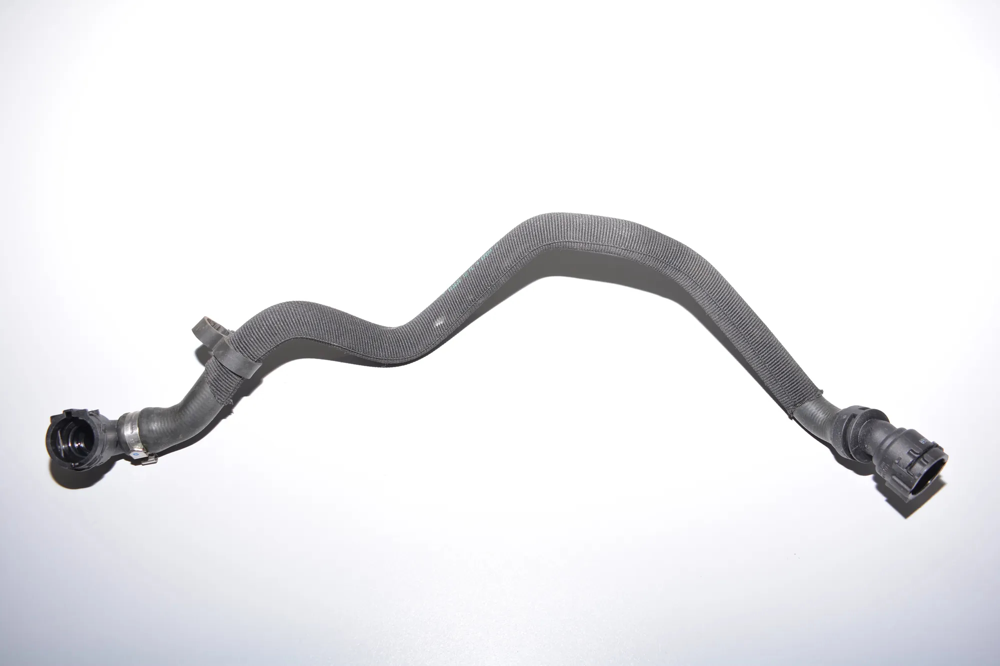 Coolant Hose Pipe – OEM 7623677 · BMW i3 (I01) Hybrid 2016 – 2