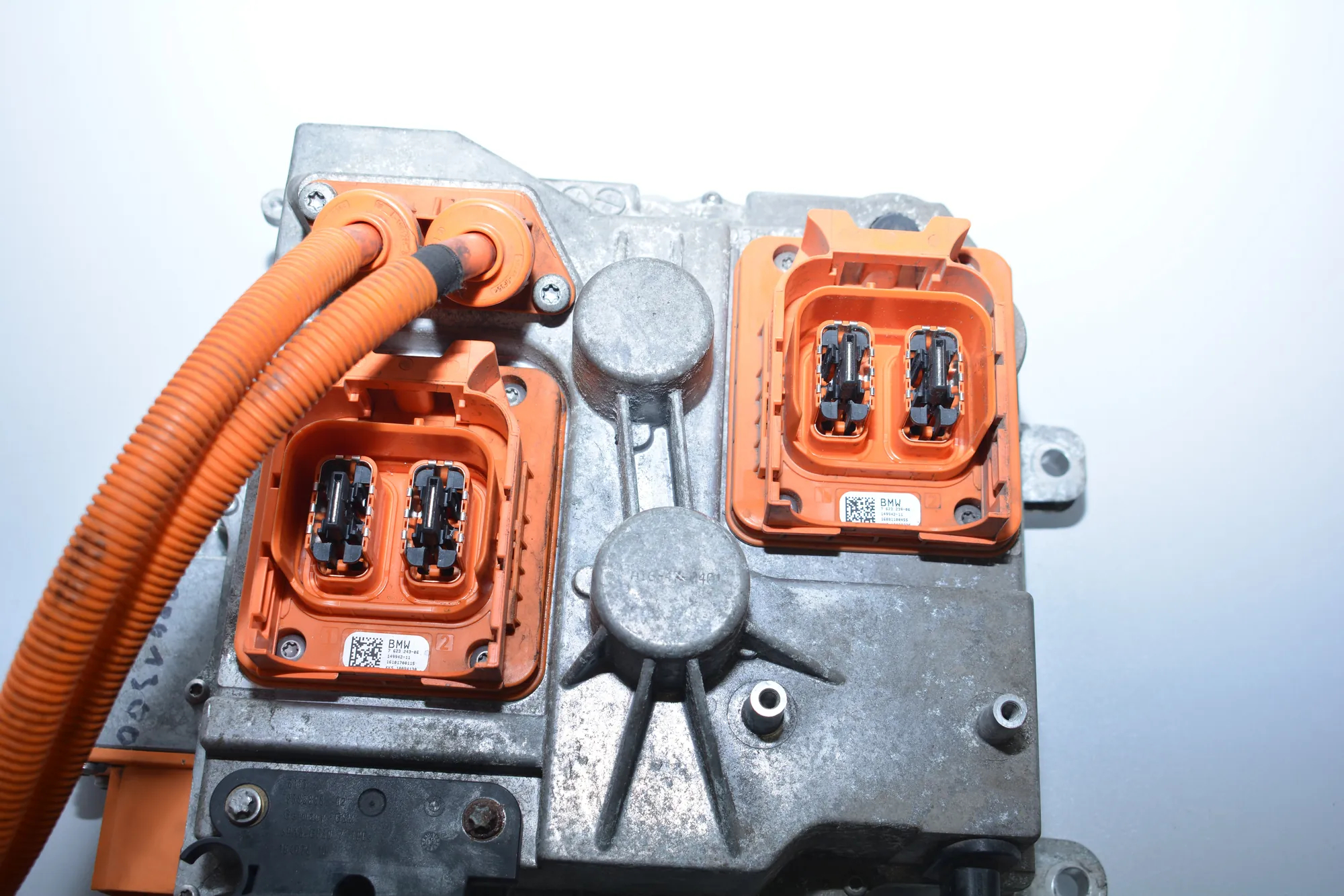 Other Control Units – OEM 10001934 · BMW i3 (I01) Hybrid 2016 – 4