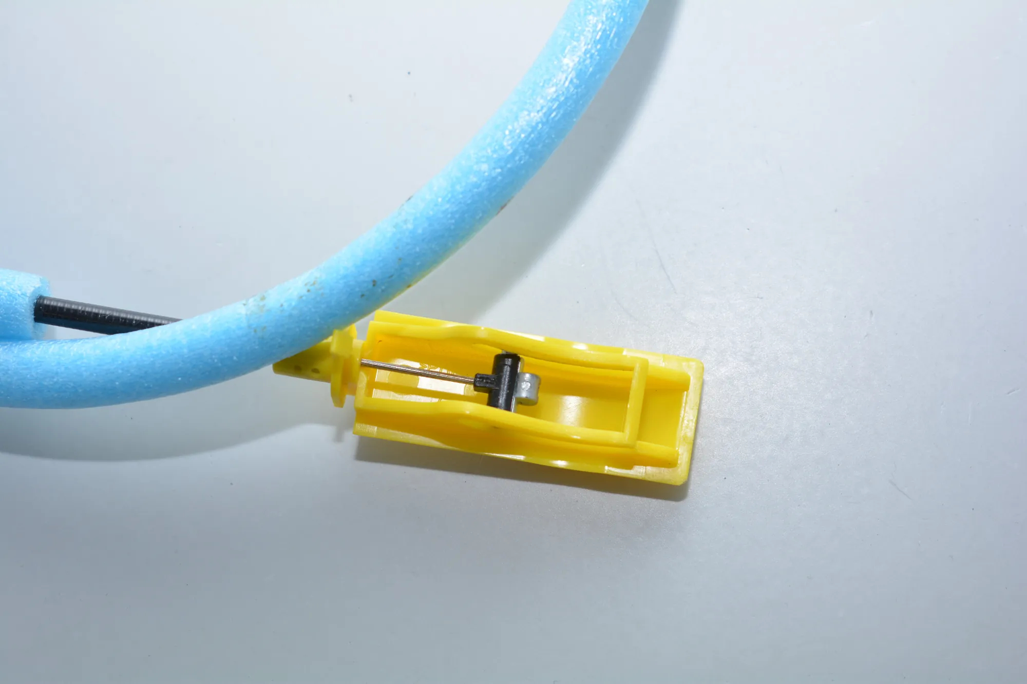 Door Lock Cable – OEM 7290869 · BMW i3 (I01) Hybrid 2016 – 4