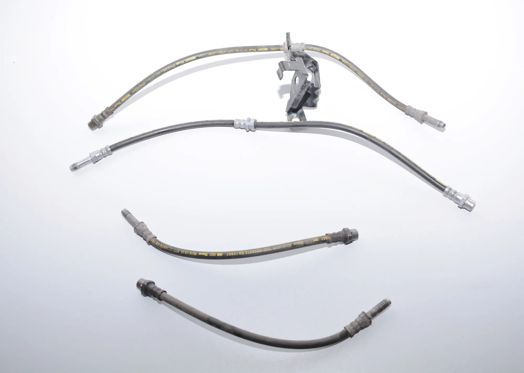 Brake Pipe Hose – OEM J1401 · BMW i3 (I01) Hybrid 2016