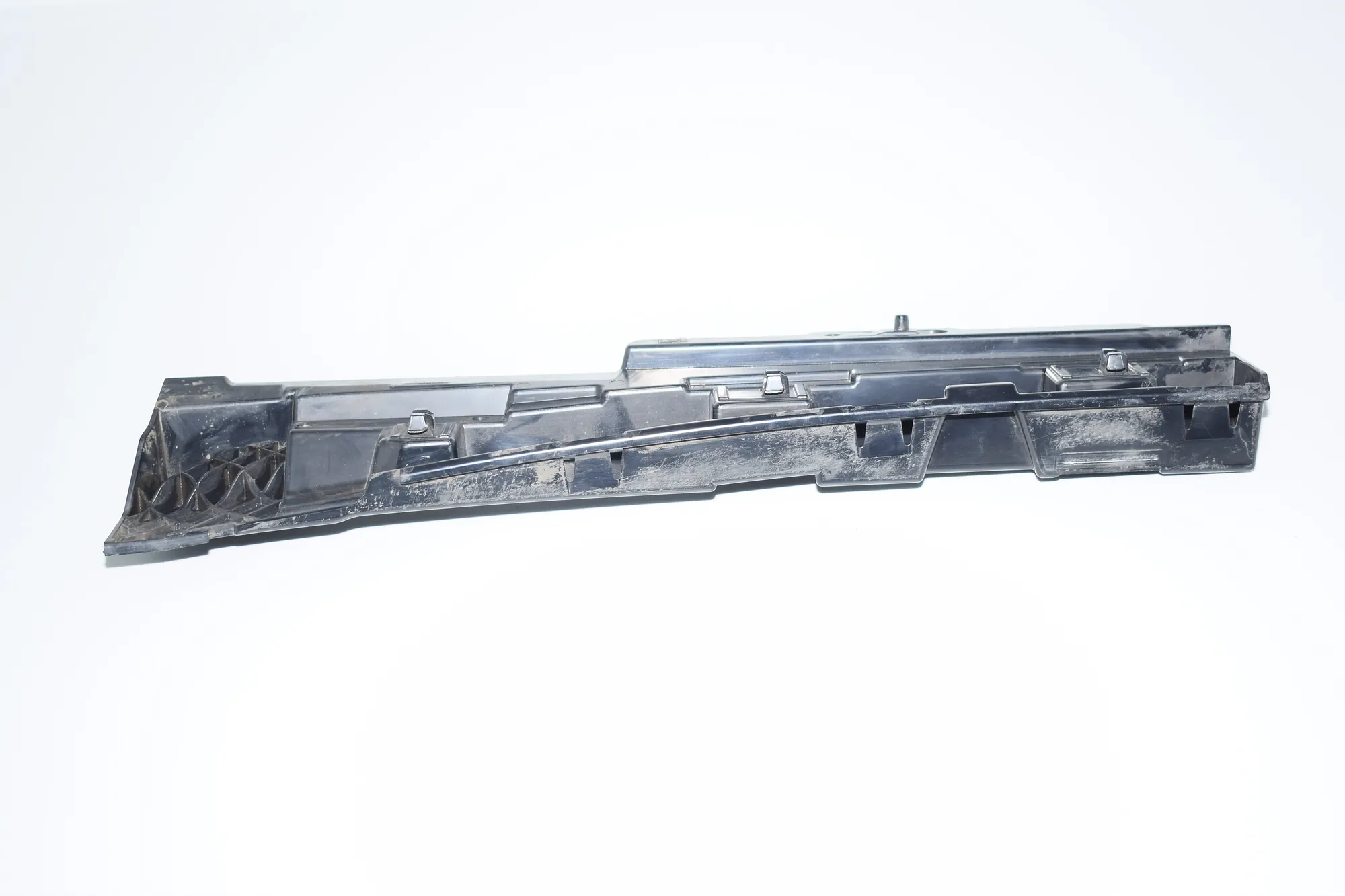Sideskirt Bracket – OEM 7256920 · BMW 3 (F30, F80) 330 d xDrive 2014 – 2