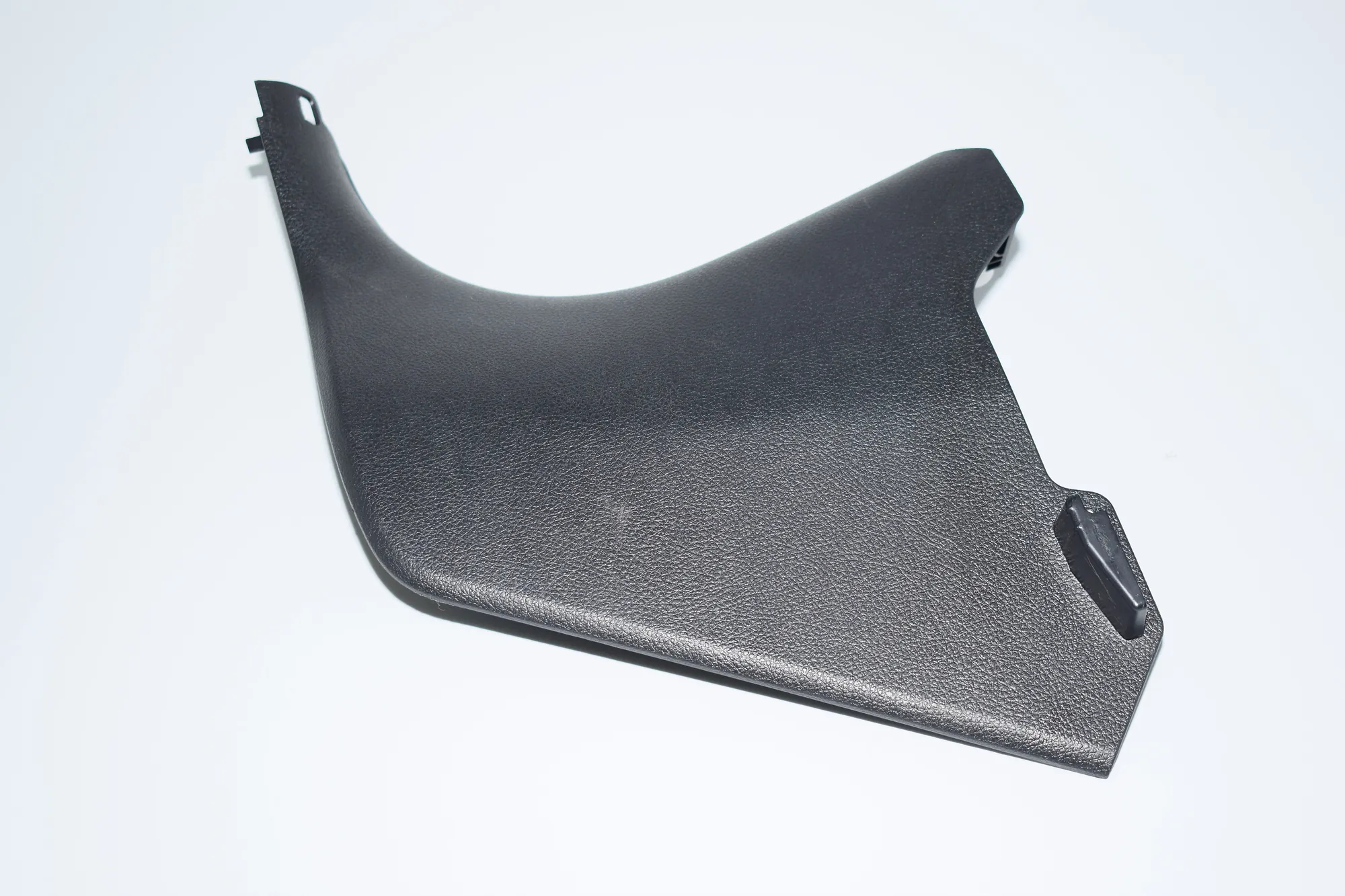 Front Left A Pillar Trim – OEM 7221905 · BMW 3 (F30, F80) 330 d xDrive 2014 – 3