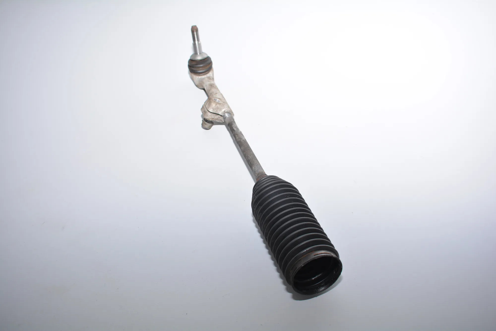 Right Side Steering Tie Rod · BMW i3 (I01) Hybrid 2016 – 2