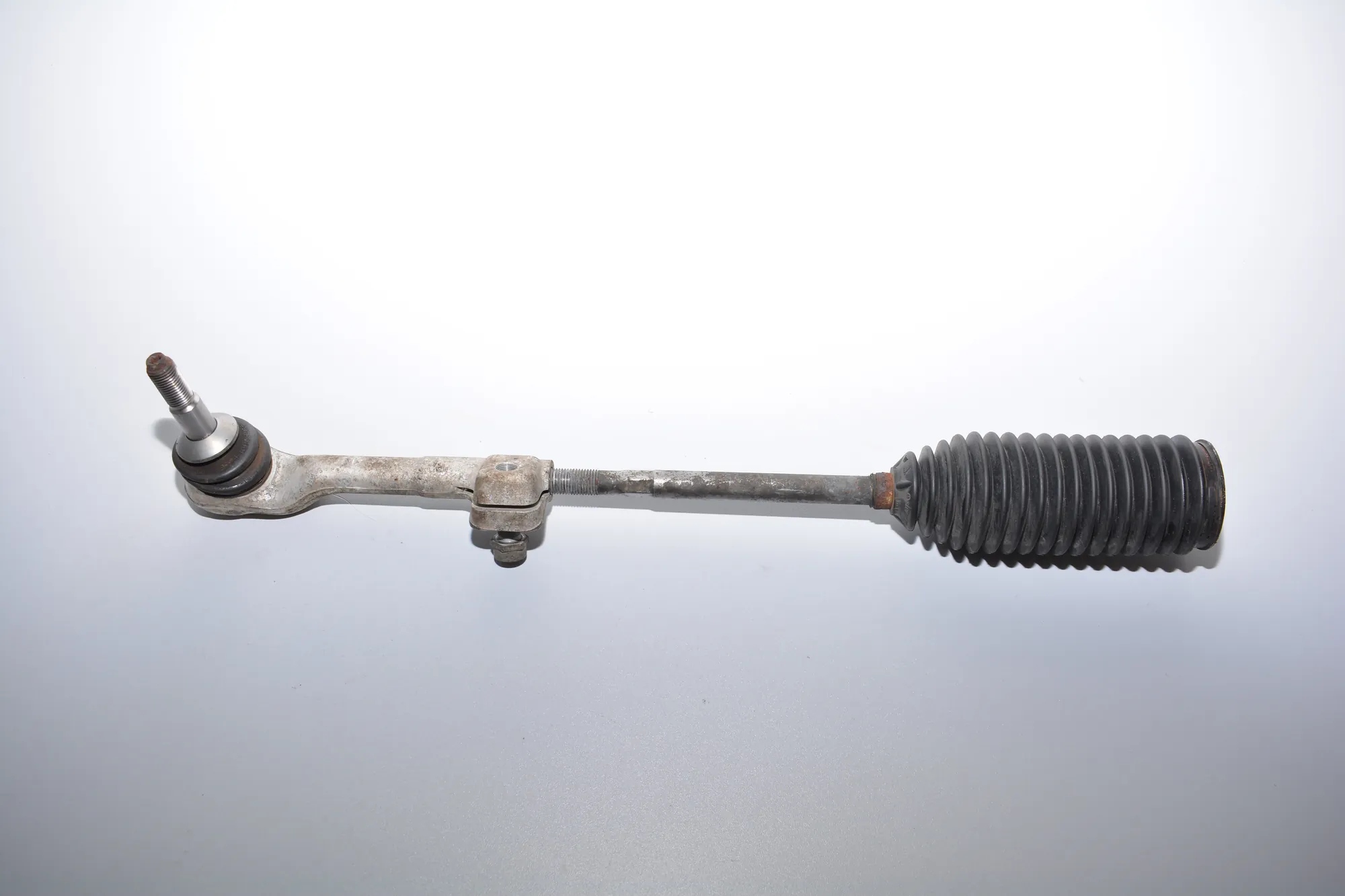 Right Side Steering Tie Rod · BMW i3 (I01) Hybrid 2016 – 5