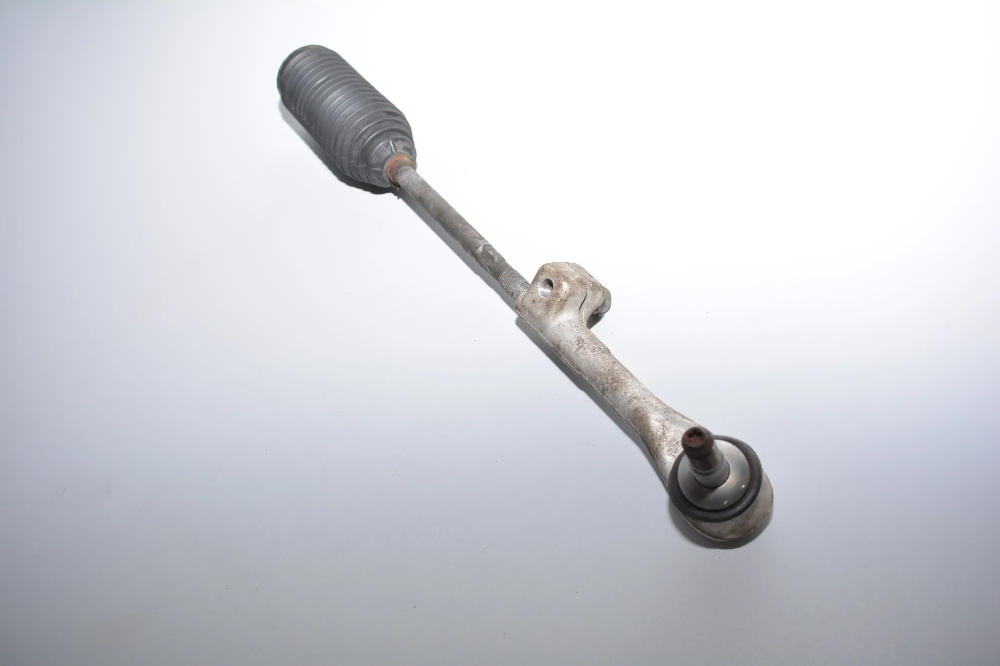 Right Side Steering Tie Rod · BMW i3 (I01) Hybrid 2016 – 3