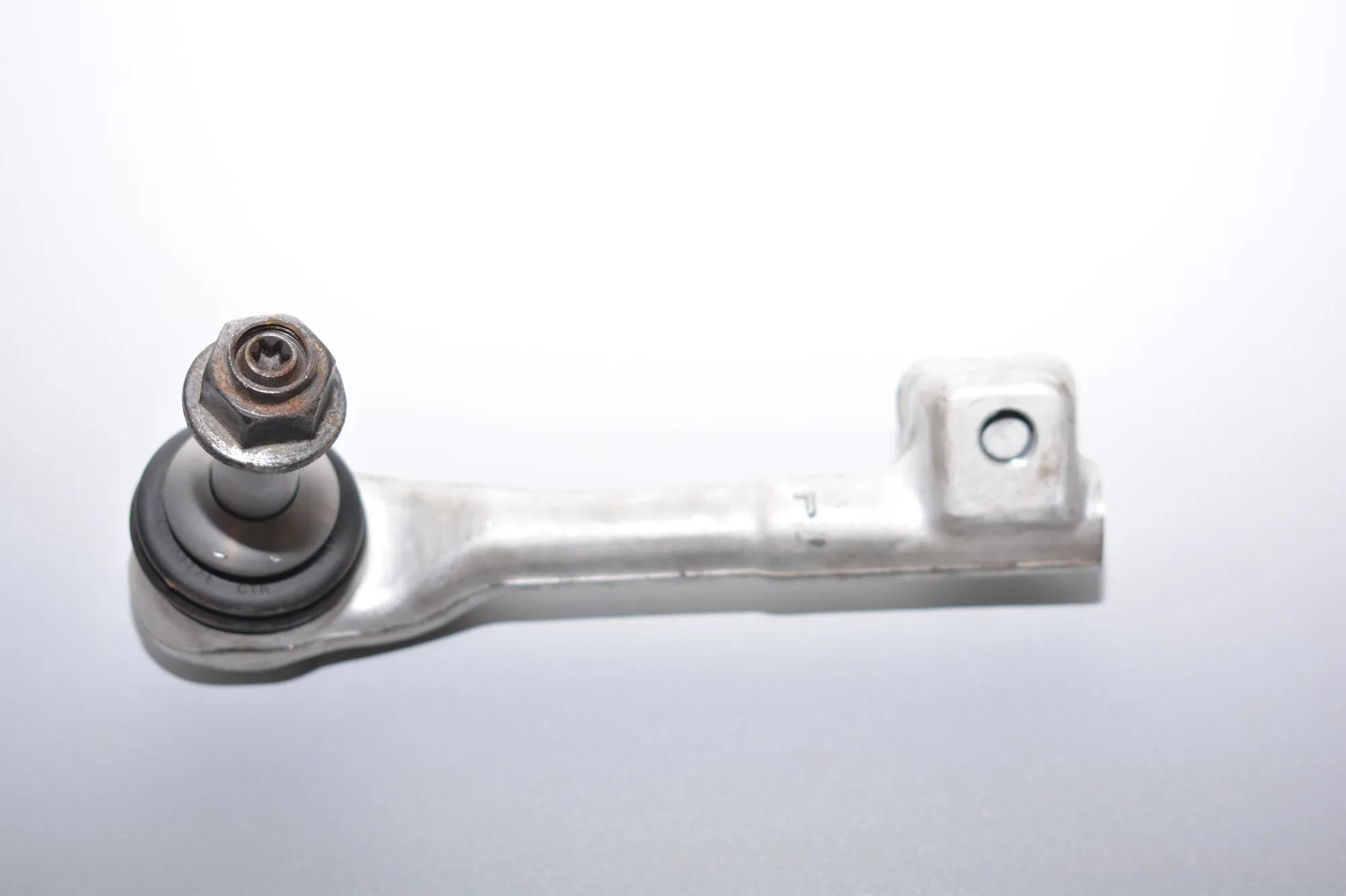 Steering Tie Rod End – OEM 6851411 · BMW i3 (I01) Hybrid 2016