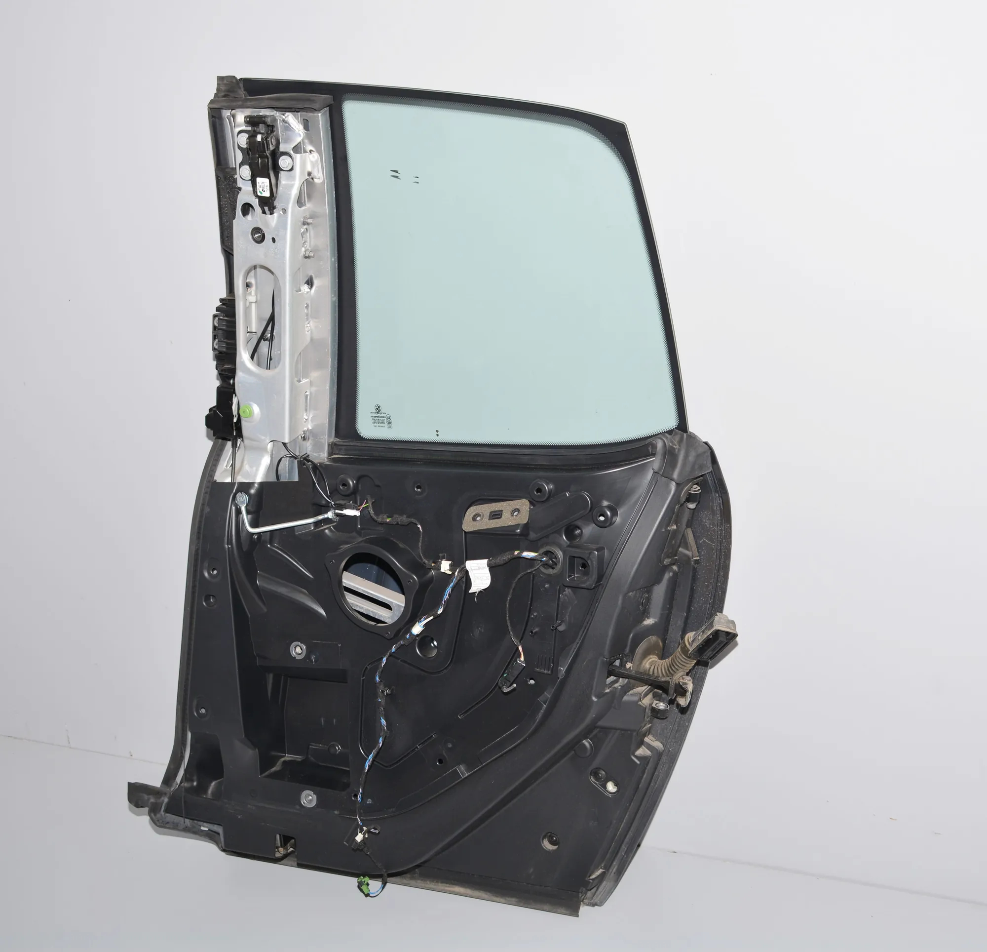 Rear Right Door – OEM 9391869 · BMW i3 (I01) Hybrid 2016 – 3