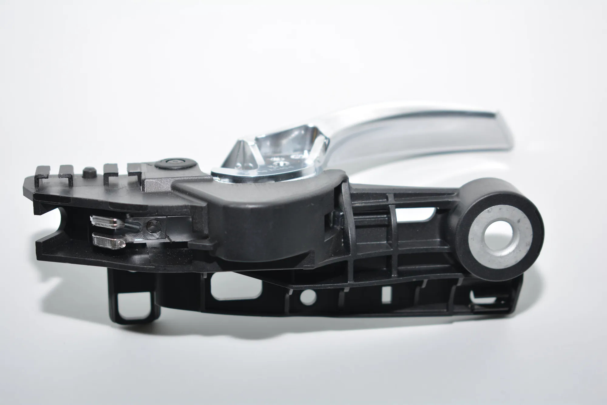 Front Left Inner Opening Handle – OEM 9116341 · BMW 7 (F01, F02) BMW 7 (F01, F02) 730 d 2010 – 3
