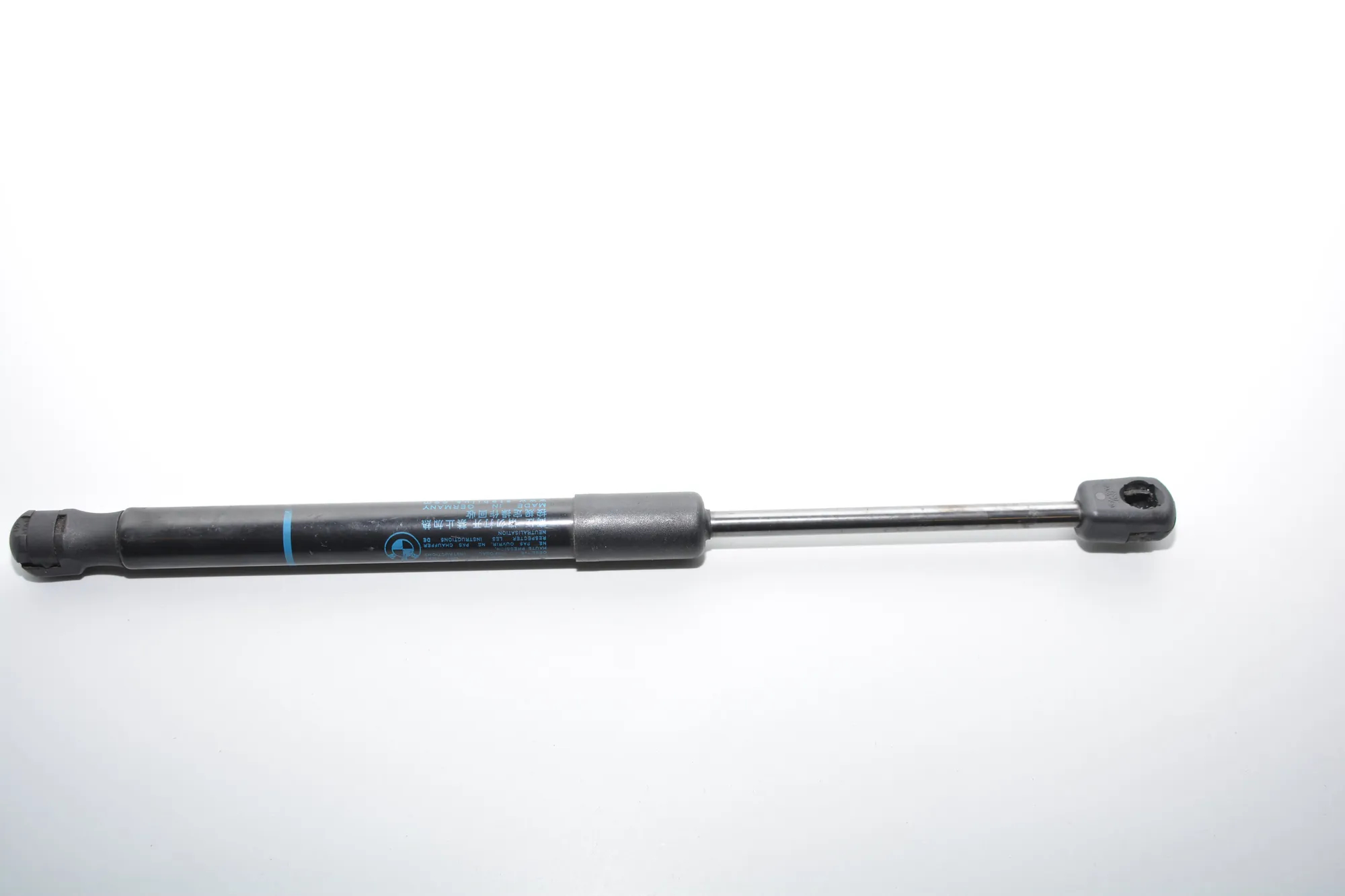 Front Left Bonnet Strut – OEM 7289753 · BMW 7 (F01, F02) BMW 7 (F01, F02) 730 d 2012