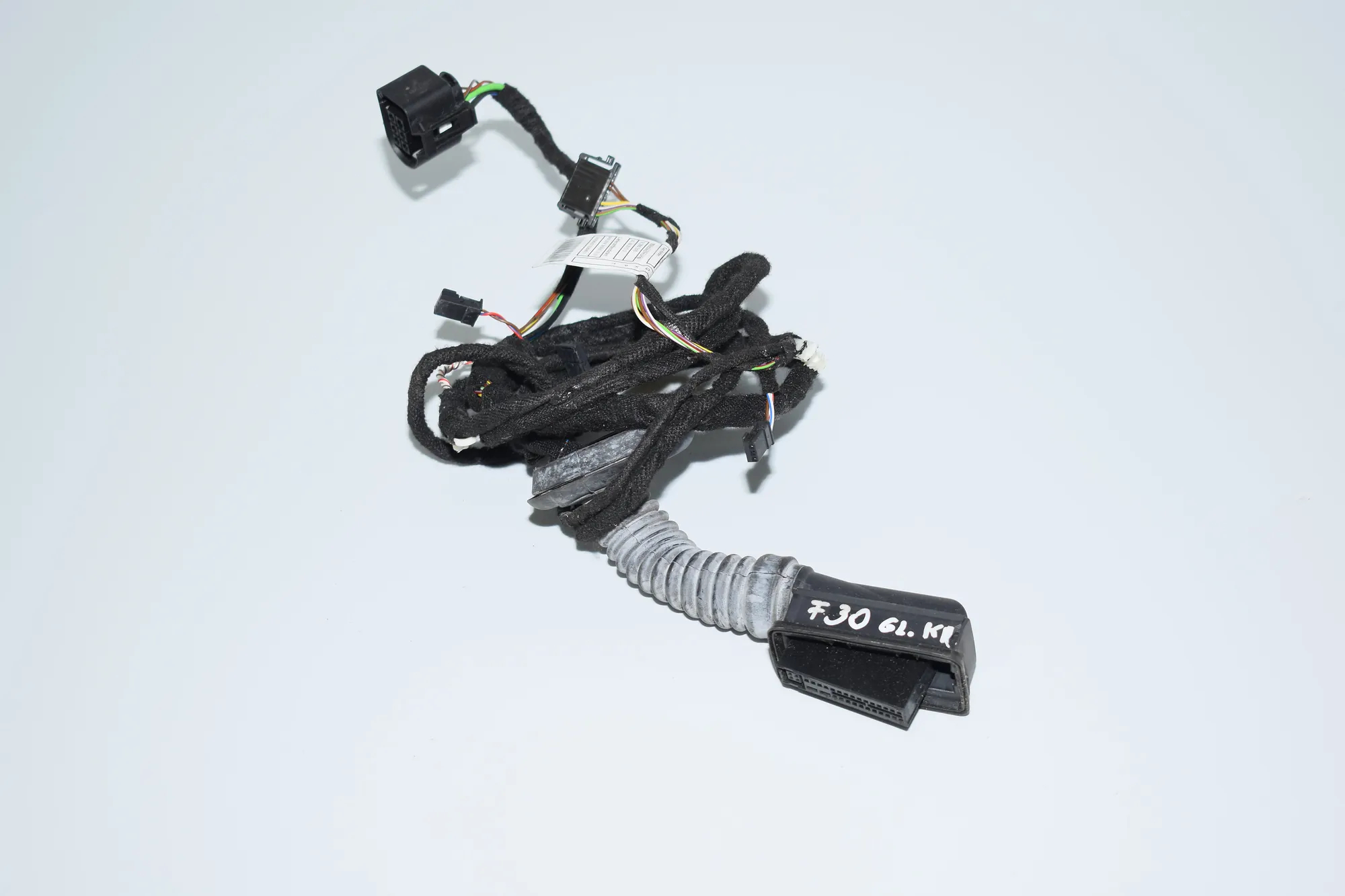 Rear Left Door Wiring – OEM 9286250 · BMW 3 (F30, F80) 330 d xDrive 2014 – 3
