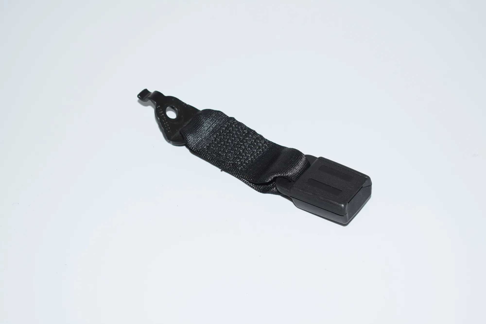 Rear Middle Seat Buckle – OEM 7259397 · BMW 3 (F30, F80) 330 d xDrive 2014 – 2