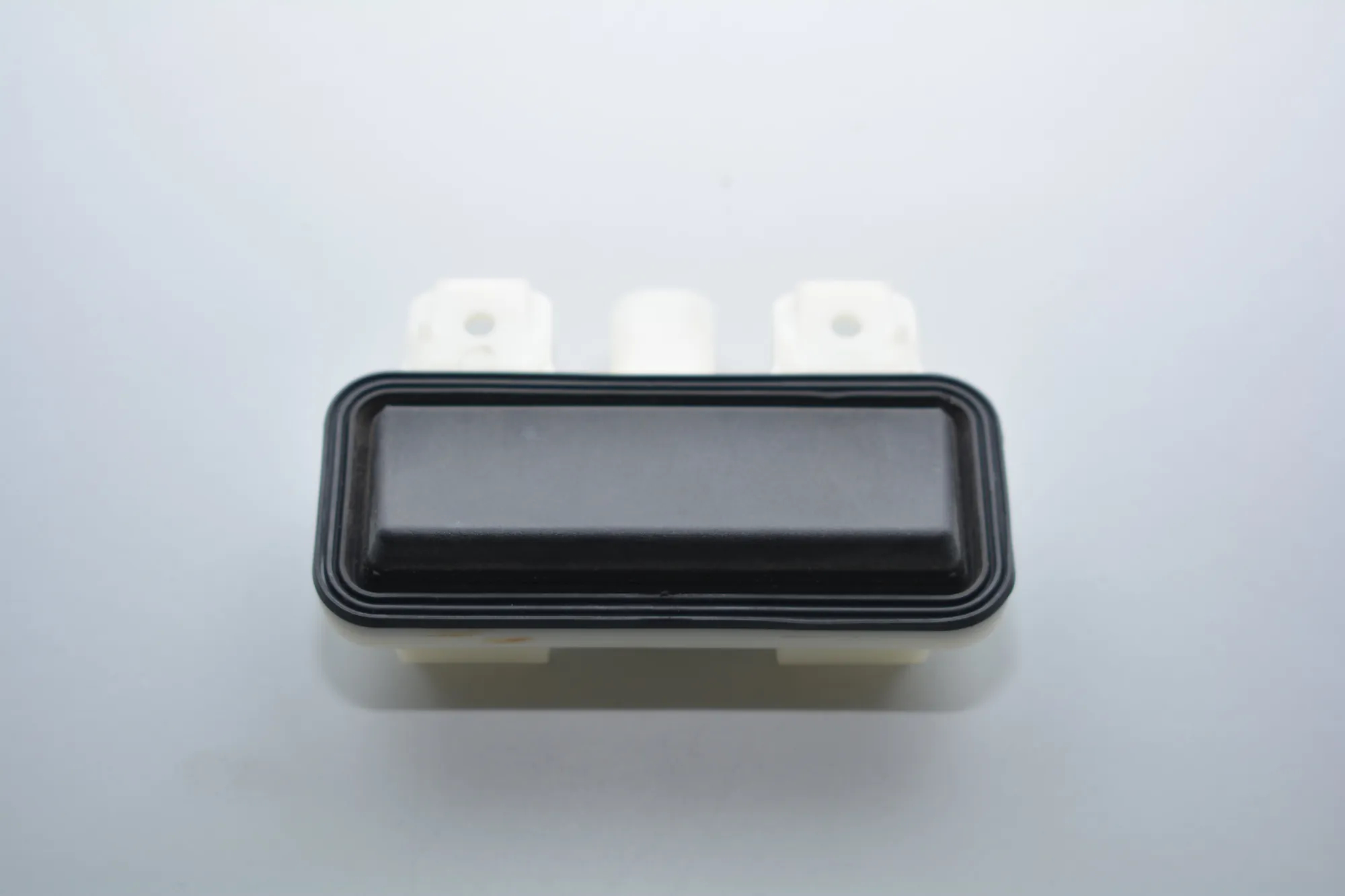Tailgate Open Switch – OEM 7315602 · BMW i3 (I01) Hybrid 2016