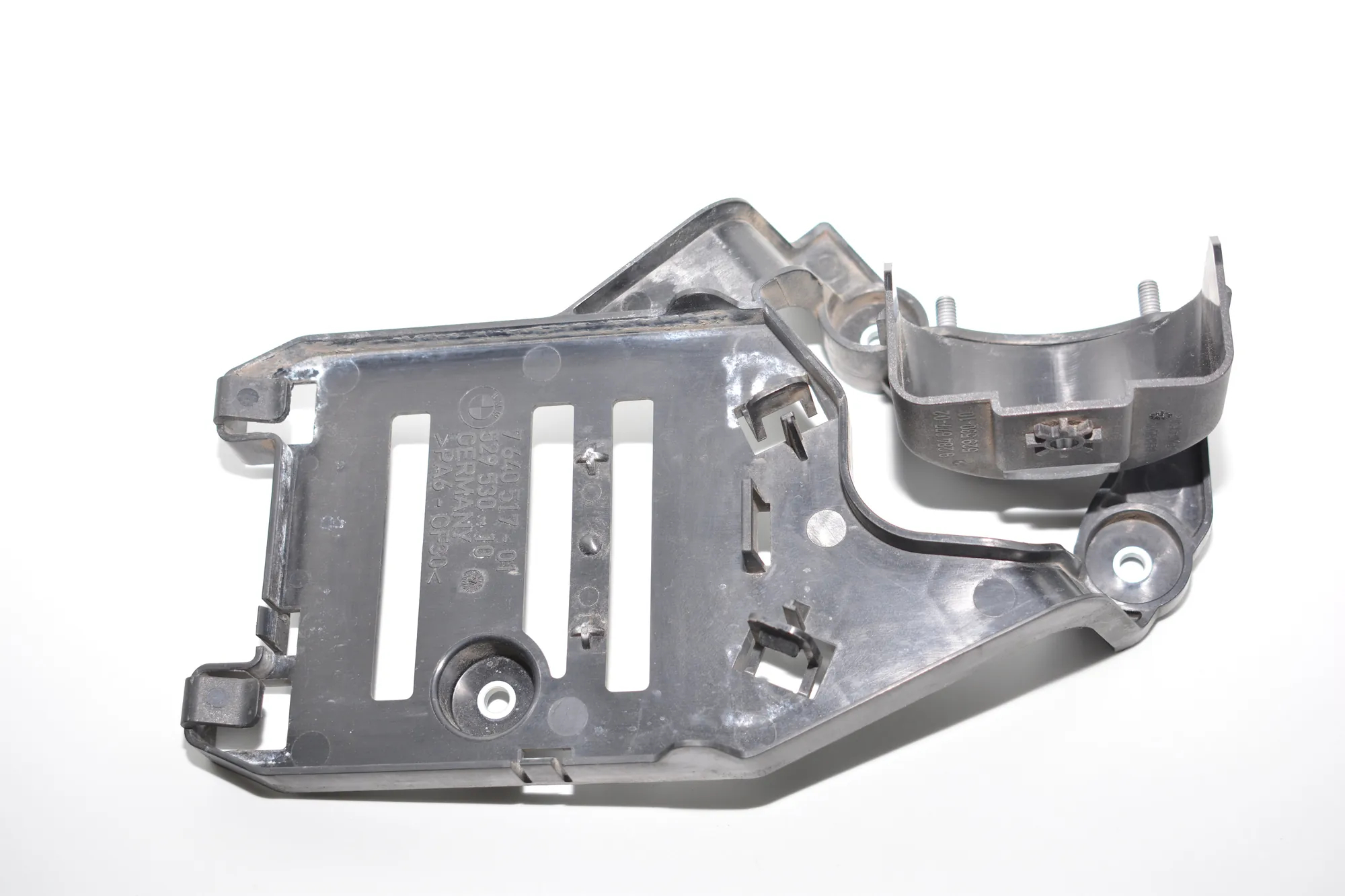 Other Body Parts – OEM 7640517 · BMW i3 (I01) Hybrid 2016 – 2