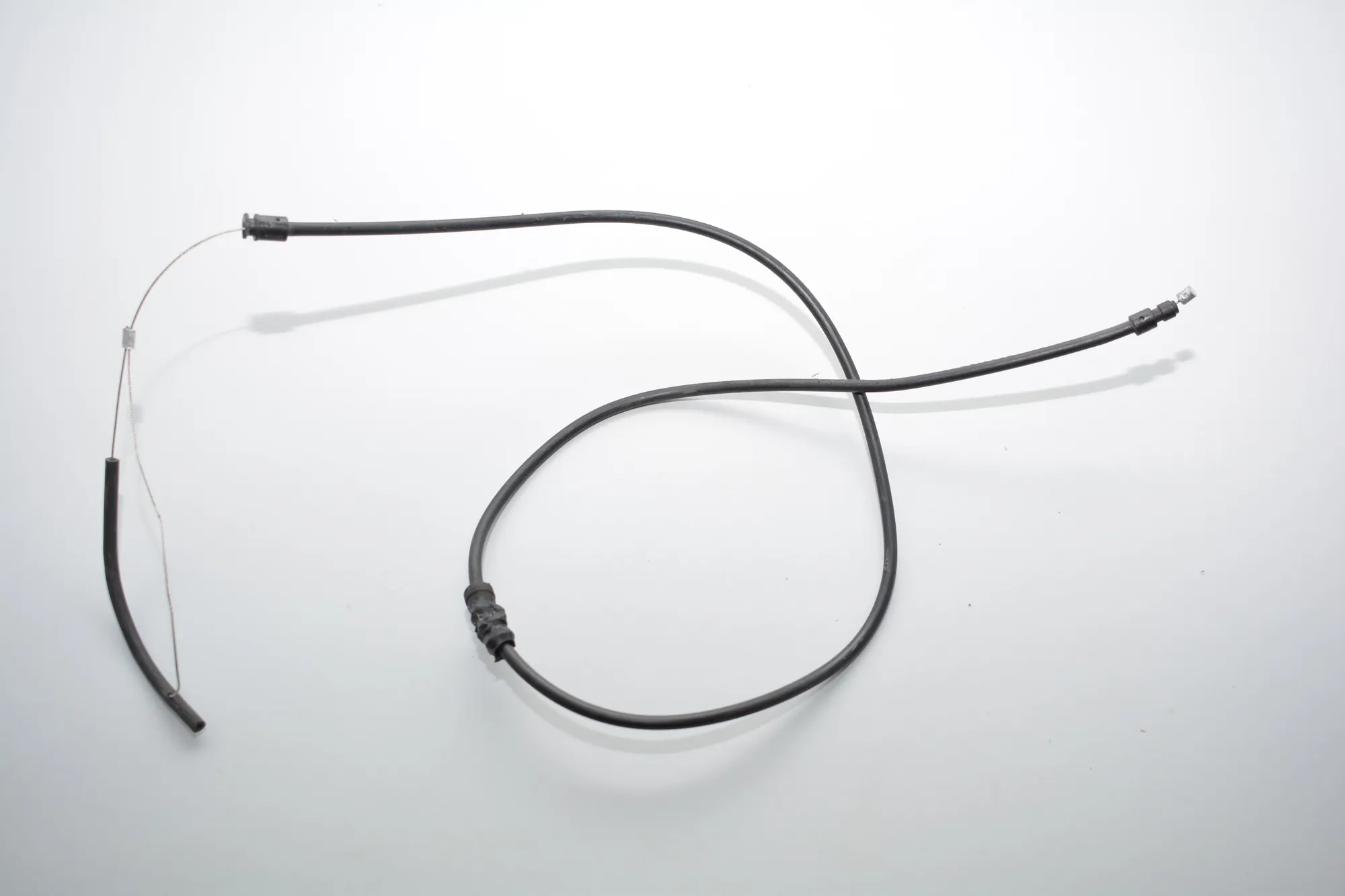 Bonnet Lock Cable – OEM 7299165 · BMW i3 (I01) Hybrid 2016