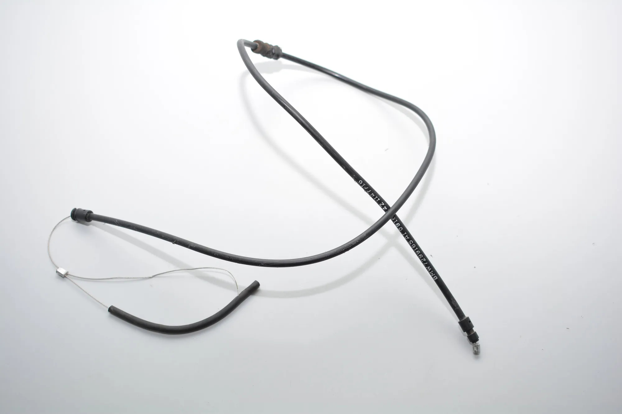 Bonnet Lock Cable – OEM 7299165 · BMW i3 (I01) Hybrid 2016 – 2