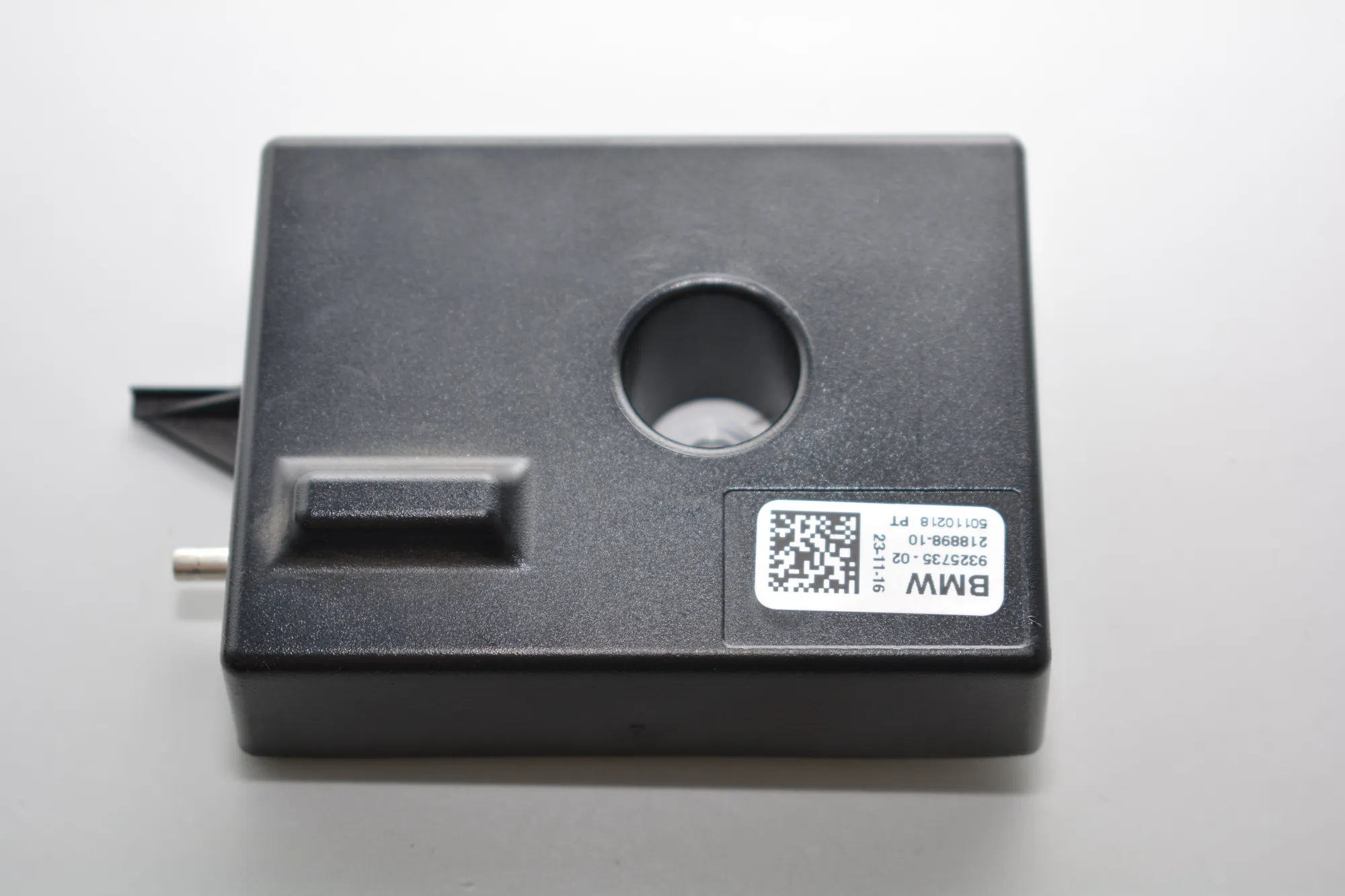 Antenna Amplifier – OEM 9325735 · BMW i3 (I01) Hybrid 2016