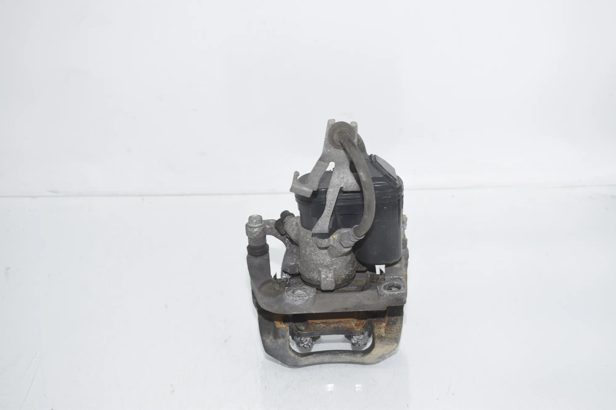 Rear Left Brake Caliper – OEM 8844389 · BMW 3 Touring (G21) (2019 - -) 320 d 2024 – 3