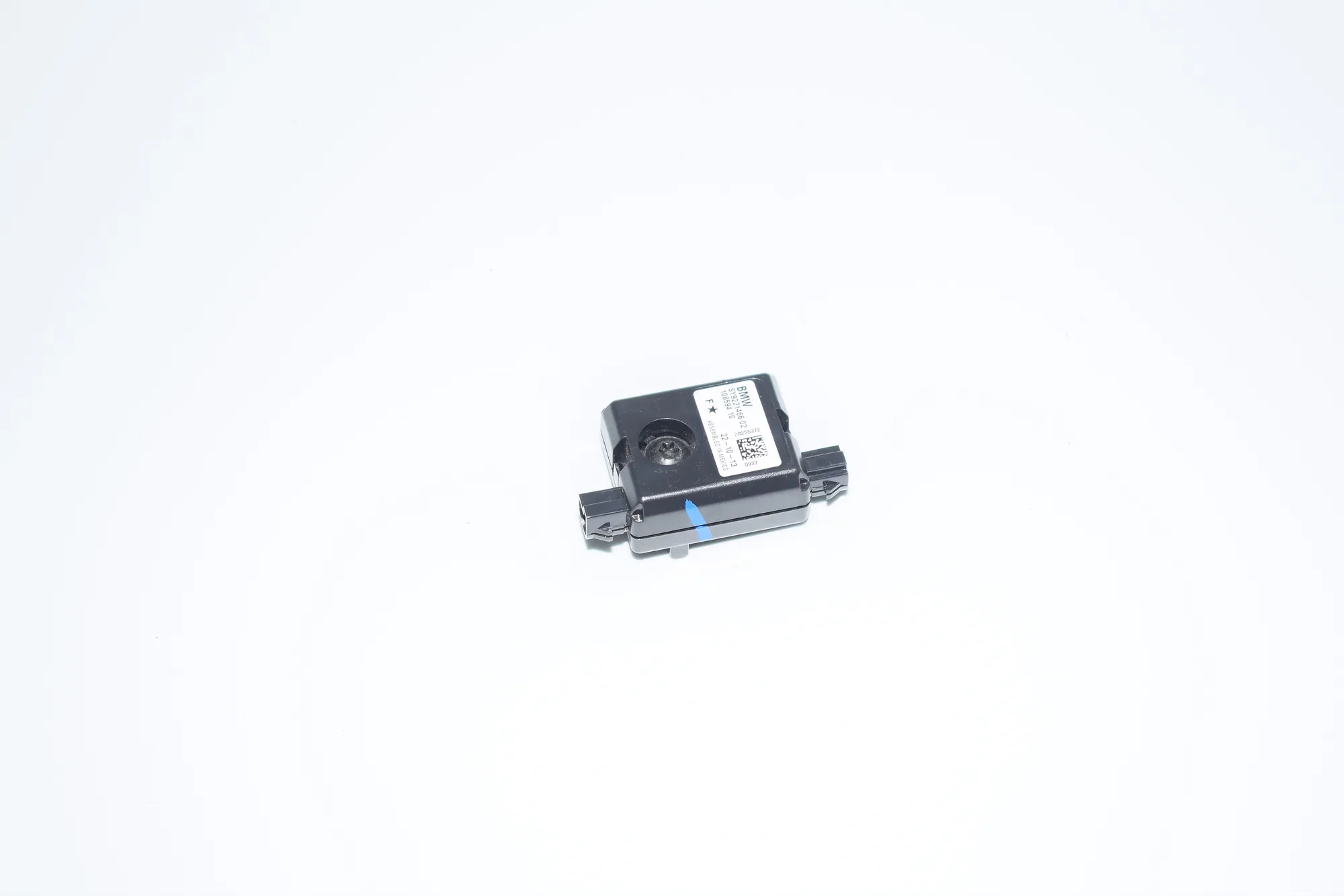 Antenna – OEM 9231466 · BMW 3 (F30, F80) 330 d xDrive 2014 – 3