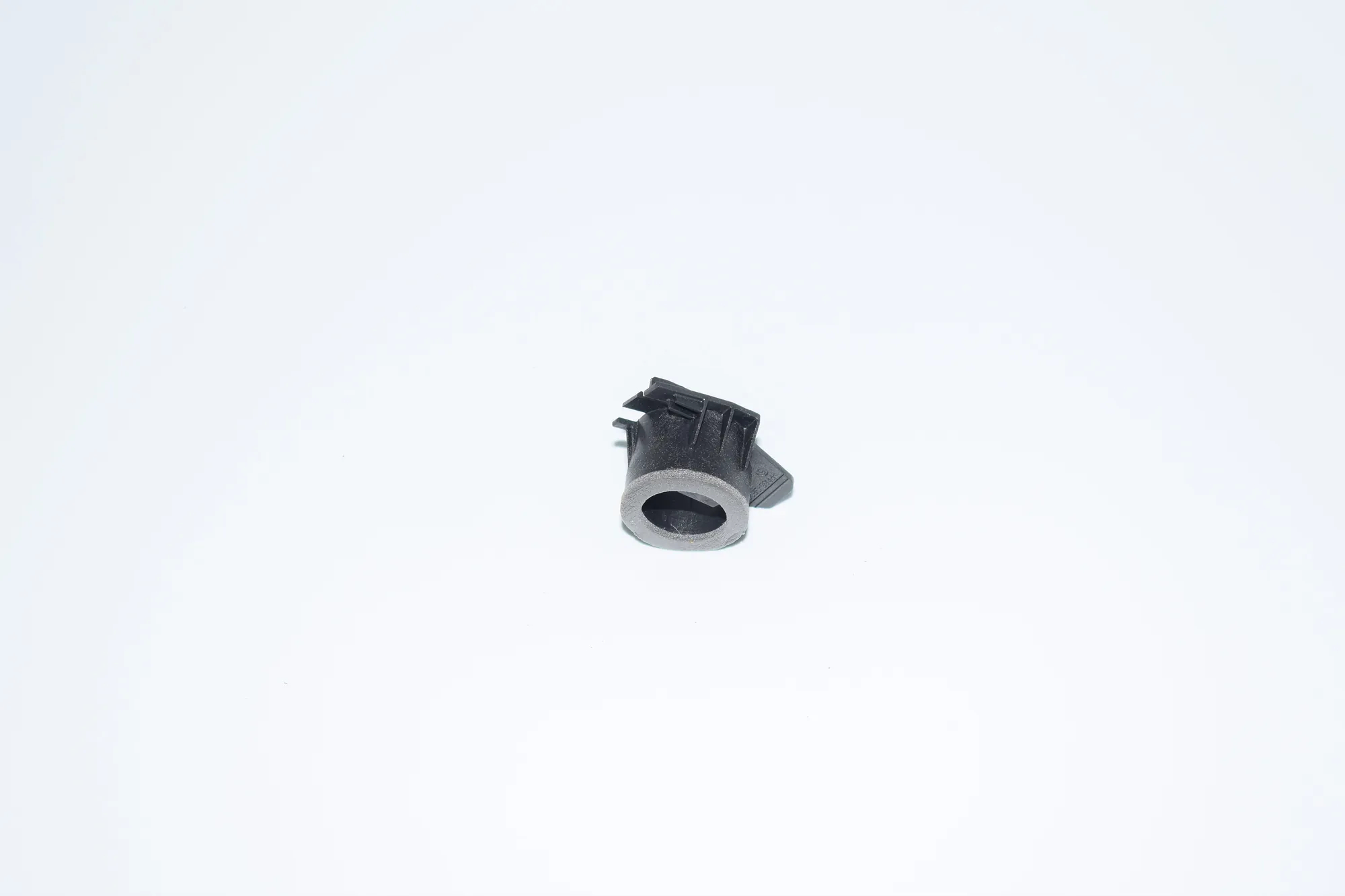 Other Control Units – OEM 5810511 · BMW 3 (F30, F80) 330 d xDrive 2014 – 3