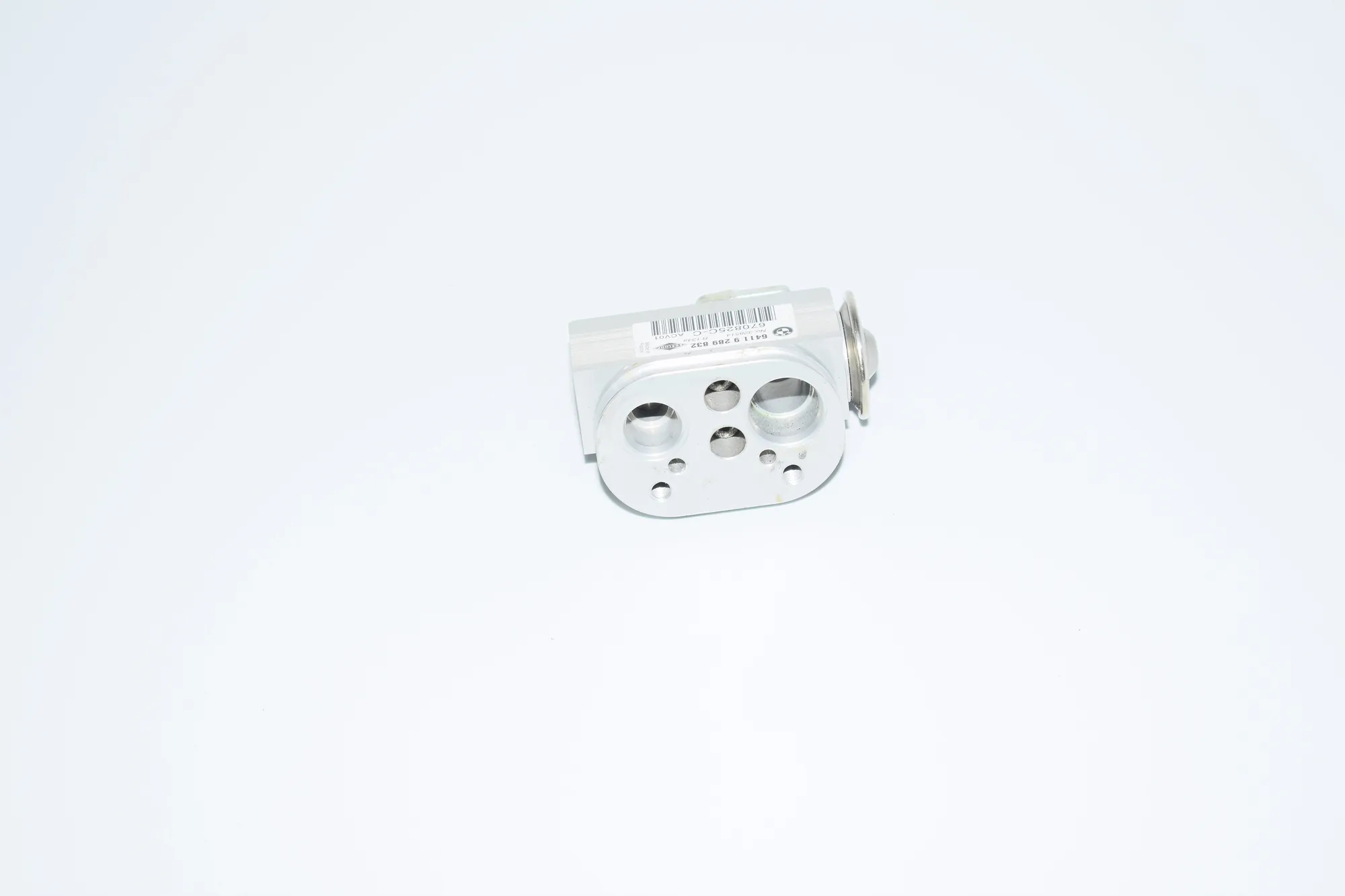 A/C Conditioner Expansion Valve – OEM 9289832 · BMW 3 (F30, F80) 330 d xDrive 2014 – 3