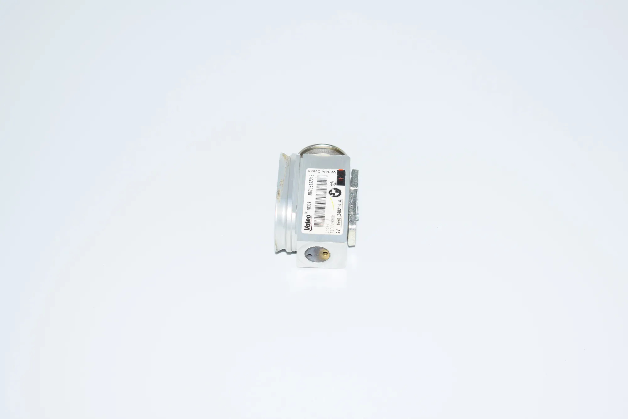 A/C Conditioner Expansion Valve – OEM 9289832 · BMW 3 (F30, F80) 330 d xDrive 2014 – 2