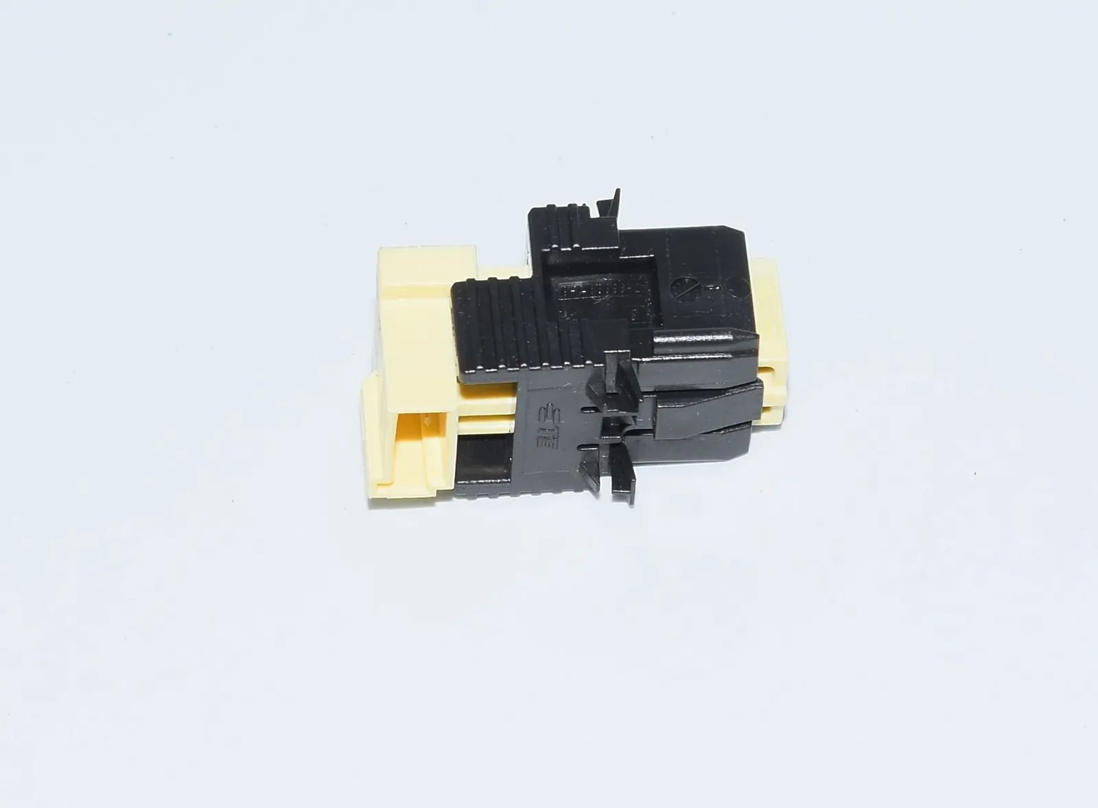 Brake Pedal Sensor – OEM 9240076 · BMW 3 (F30, F80) 330 d xDrive 2014 – 2