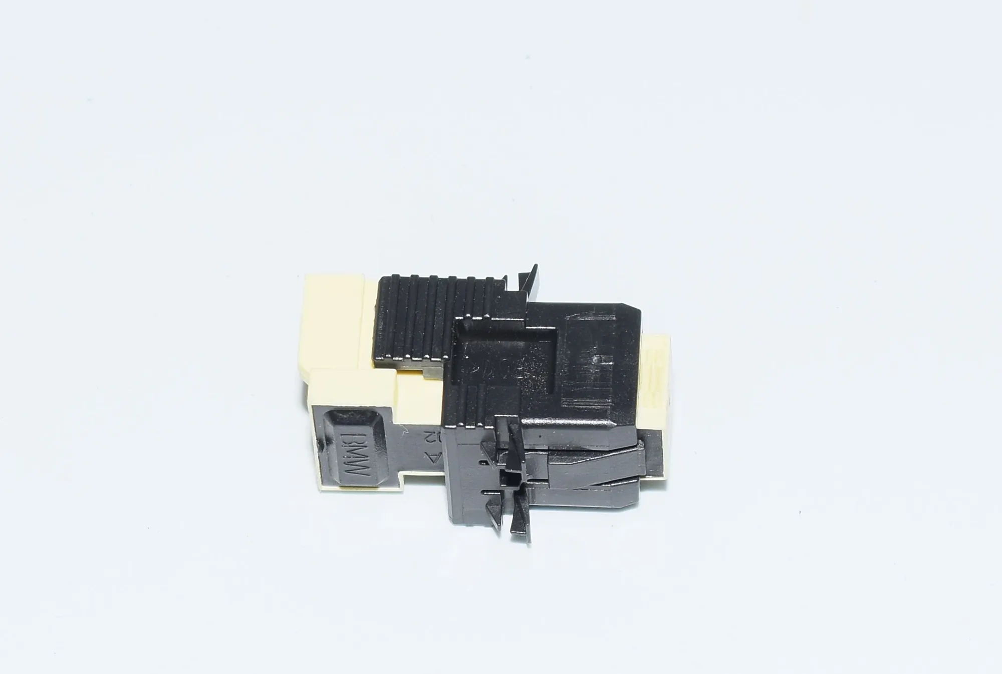 Brake Pedal Sensor – OEM 9240076 · BMW 3 (F30, F80) 330 d xDrive 2014