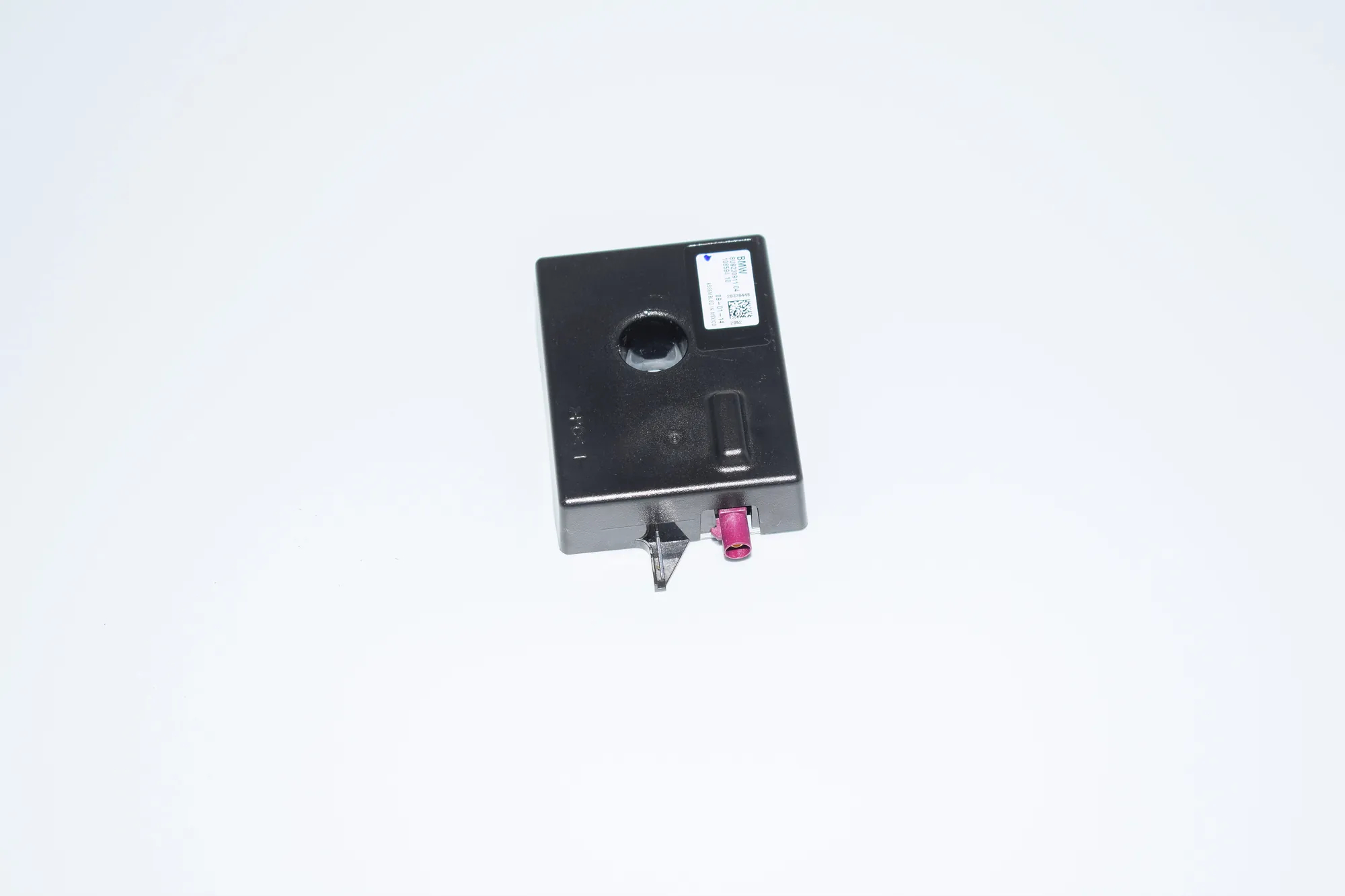 Antenna – OEM 9230911 · BMW 3 (F30, F80) 330 d xDrive 2014 – 2