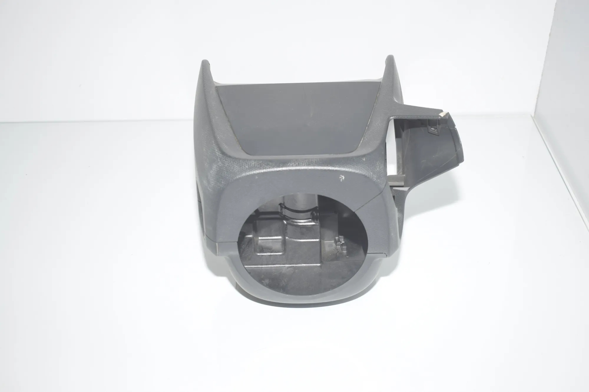 Steering Mechanism Trim – OEM 9285065 · BMW i3 (I01) Hybrid 2016 – 5