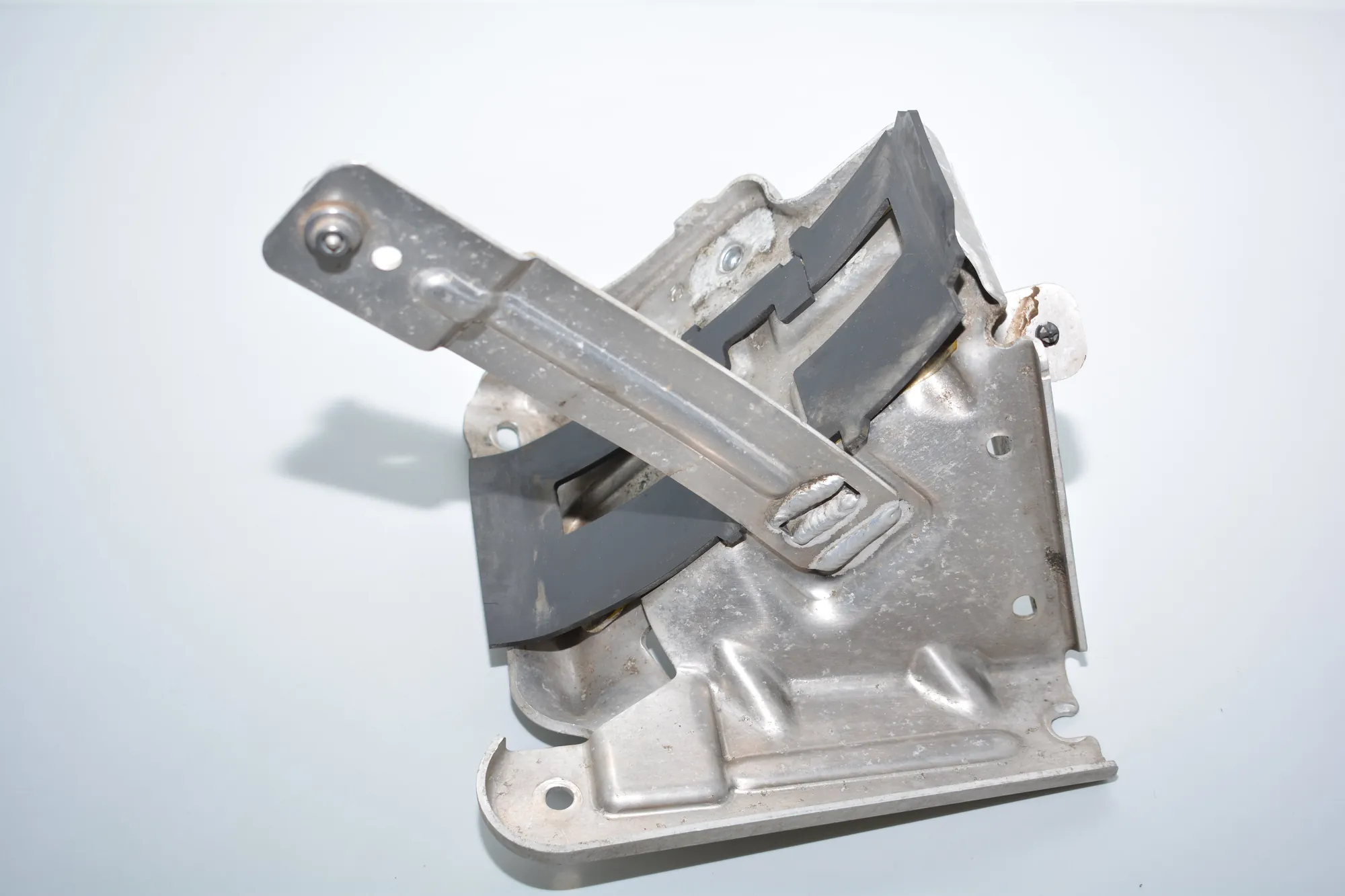 Other Body Parts – OEM 8602812 · BMW i3 (I01) Hybrid 2016 – 3