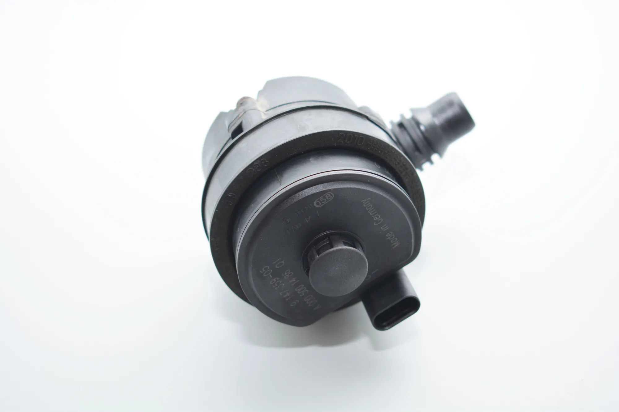 Auxiliary Water Pump – OEM 9147359 · BMW i3 (I01) Hybrid 2016 – 2
