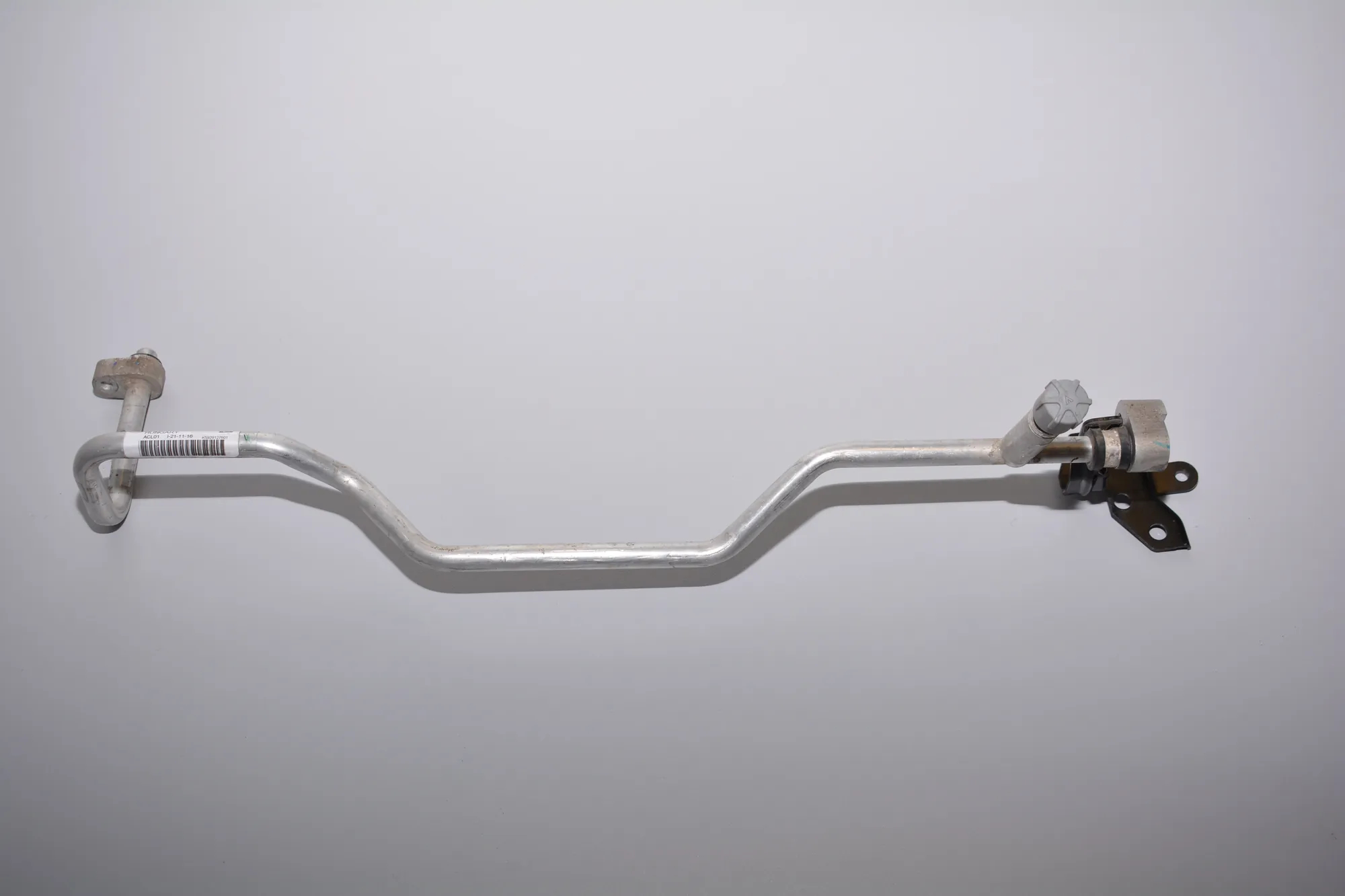 A/C Air Con Hose Pipe – OEM 9291276 · BMW i3 (I01) Hybrid 2016 – 3