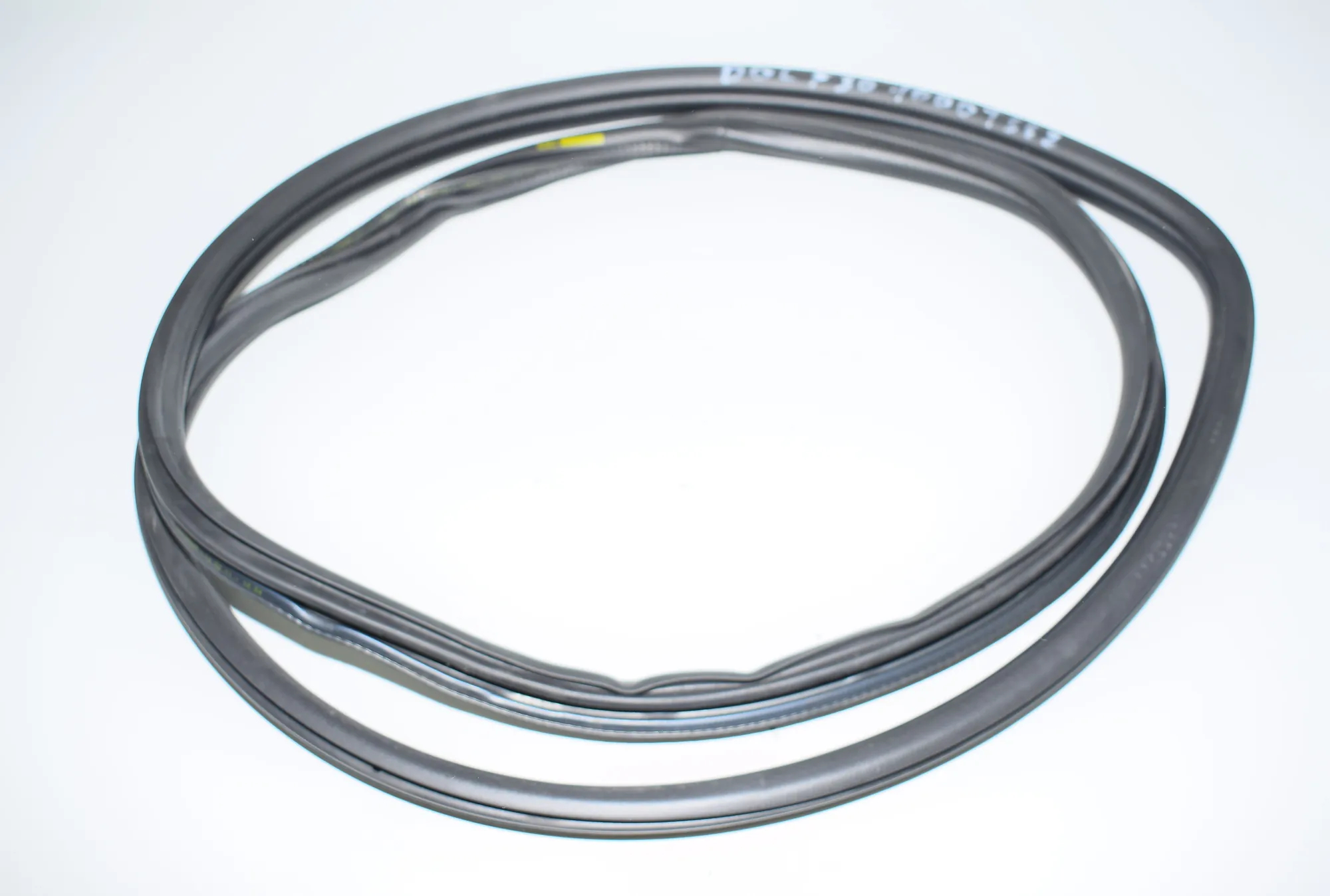 Rear Right Door Seal Rubber – OEM 7258311 · BMW 3 (F30, F80) 330 d xDrive 2014