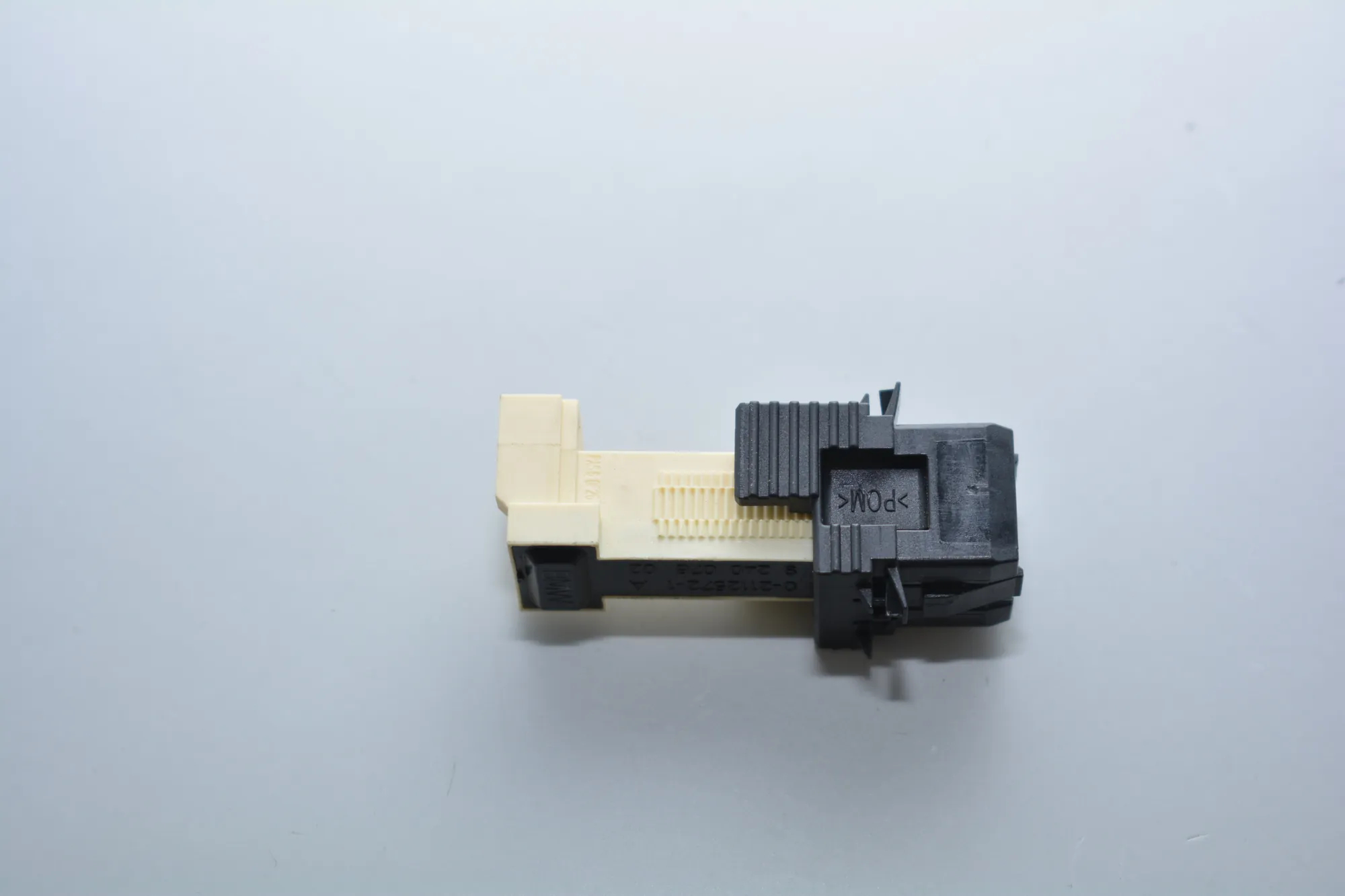 Brake Pedal Sensor – OEM 9240076 · BMW i3 (I01) Hybrid 2016 – 2