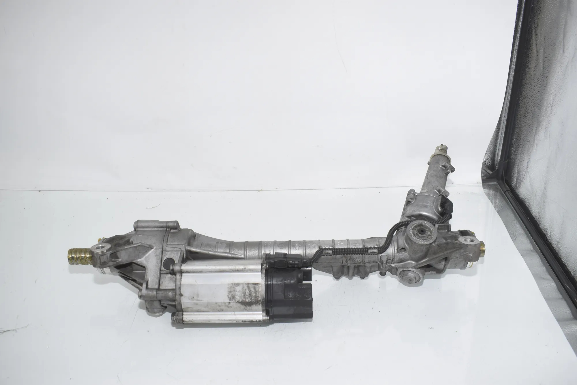 Steering Rack – OEM 6798386 · BMW 5 (F10) 525 d 2010 – 3