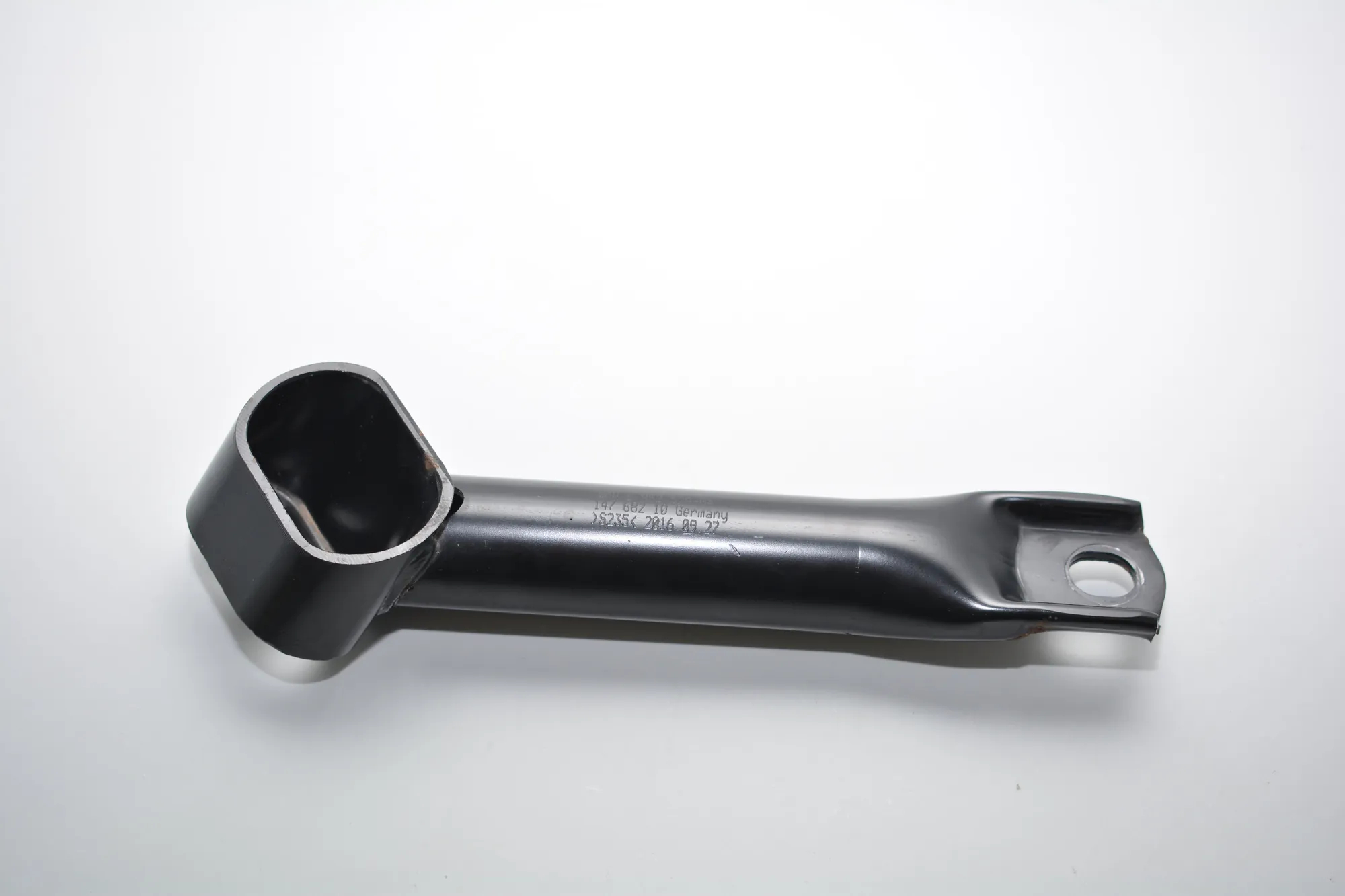 Other Body Parts – OEM 6852528 · BMW i3 (I01) Hybrid 2016