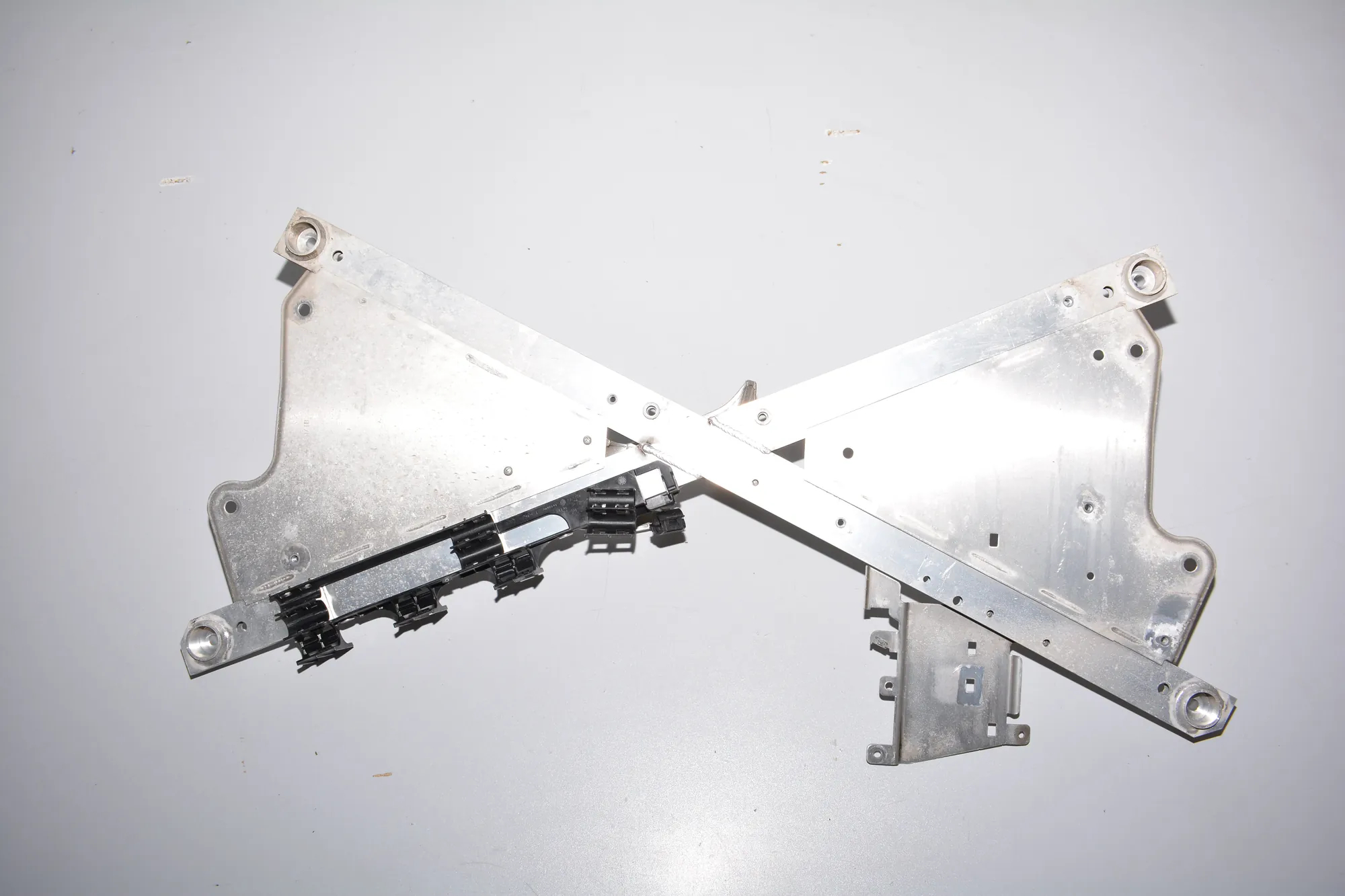 Other Underbody Cover – OEM 6818825 · BMW i3 (I01) Hybrid 2016 – 3