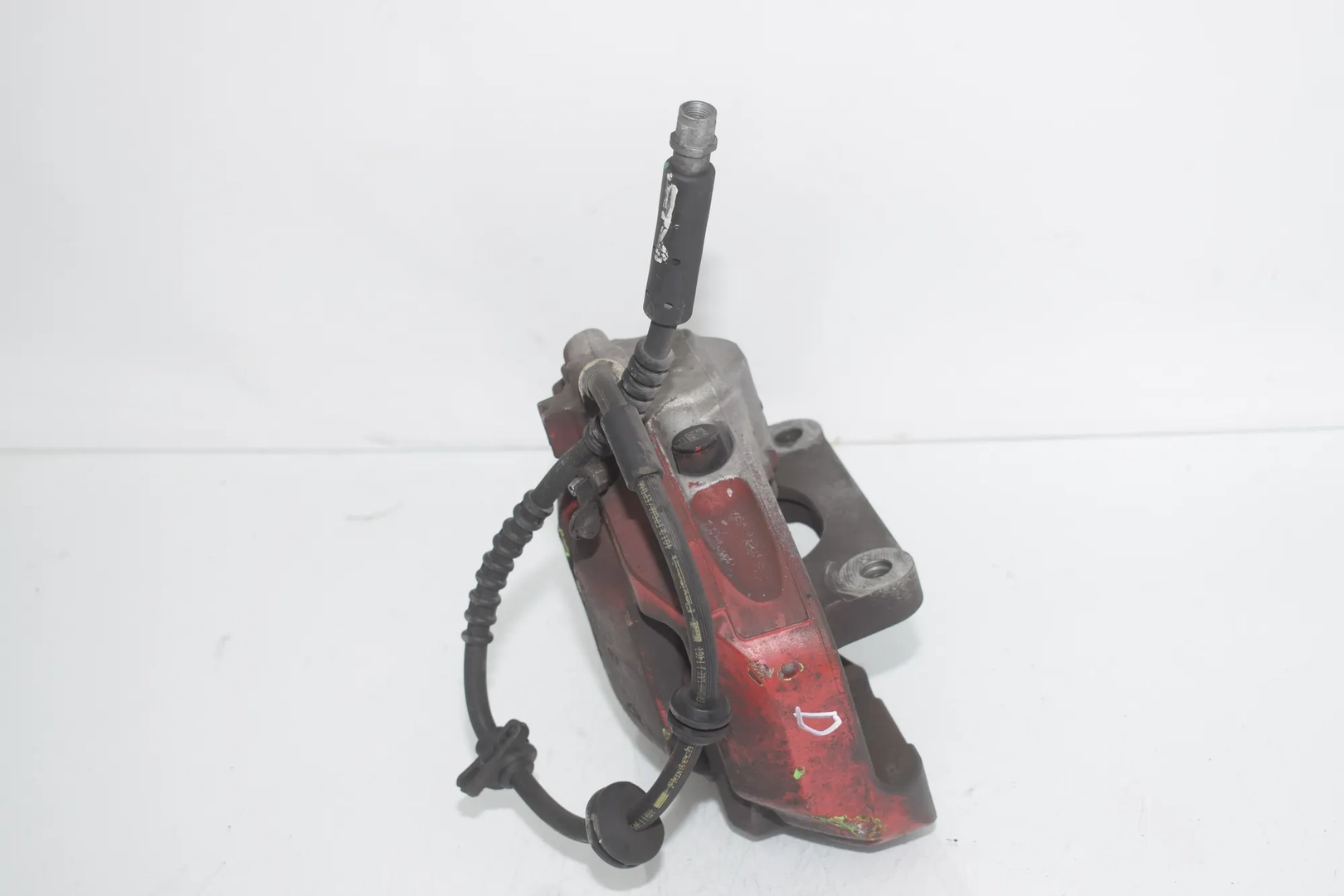 Front Right Brake Caliper – OEM 6792690 · BMW 5 (F10) 525 d 2010 – 4