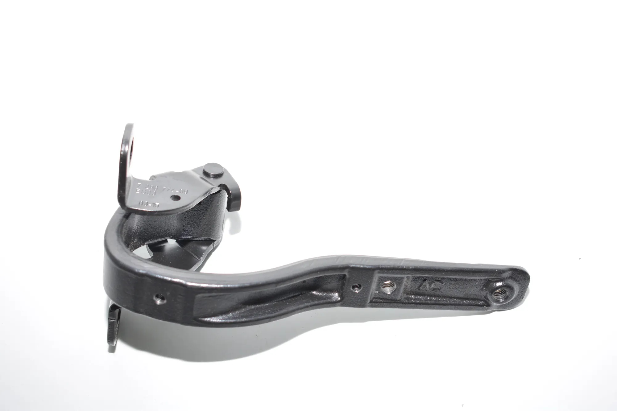 Right Side Bootlid Hinge – OEM 7296774 · BMW i3 (I01) Hybrid 2016 – 5