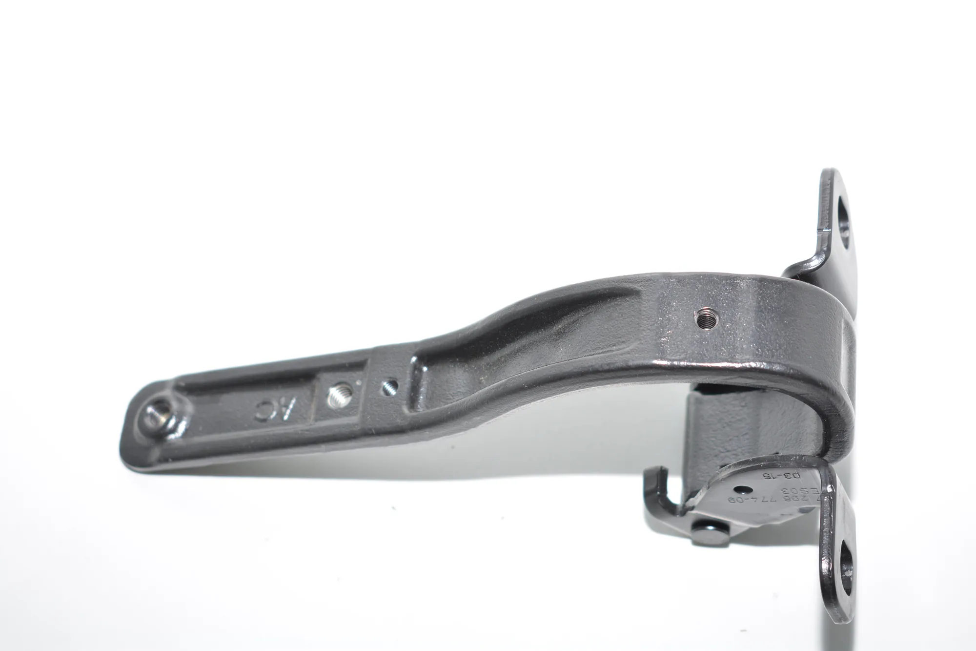 Right Side Bootlid Hinge – OEM 7296774 · BMW i3 (I01) Hybrid 2016