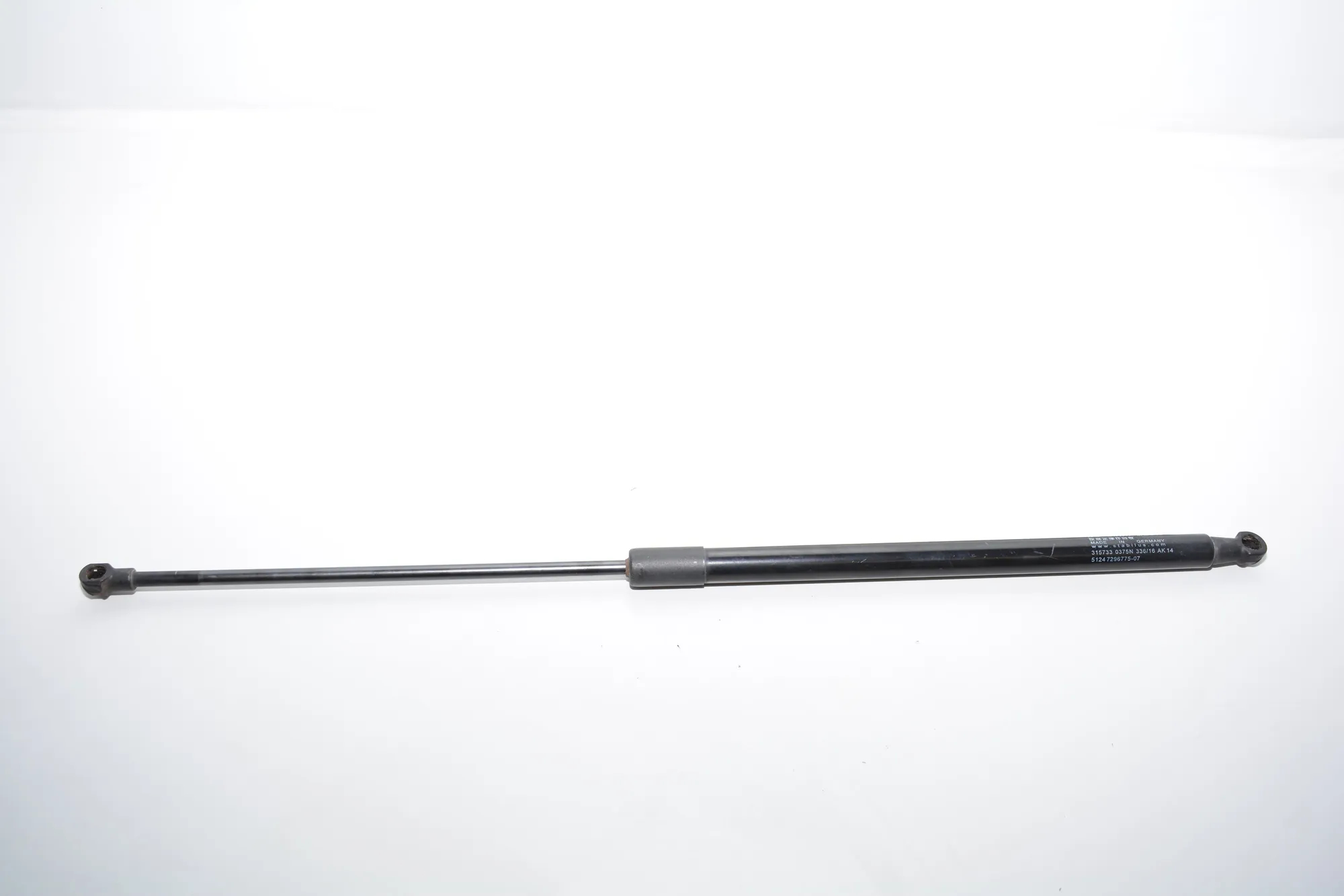 Right Side Tailgate Gas Strut – OEM 7296775 · BMW i3 (I01) Hybrid 2016 – 2