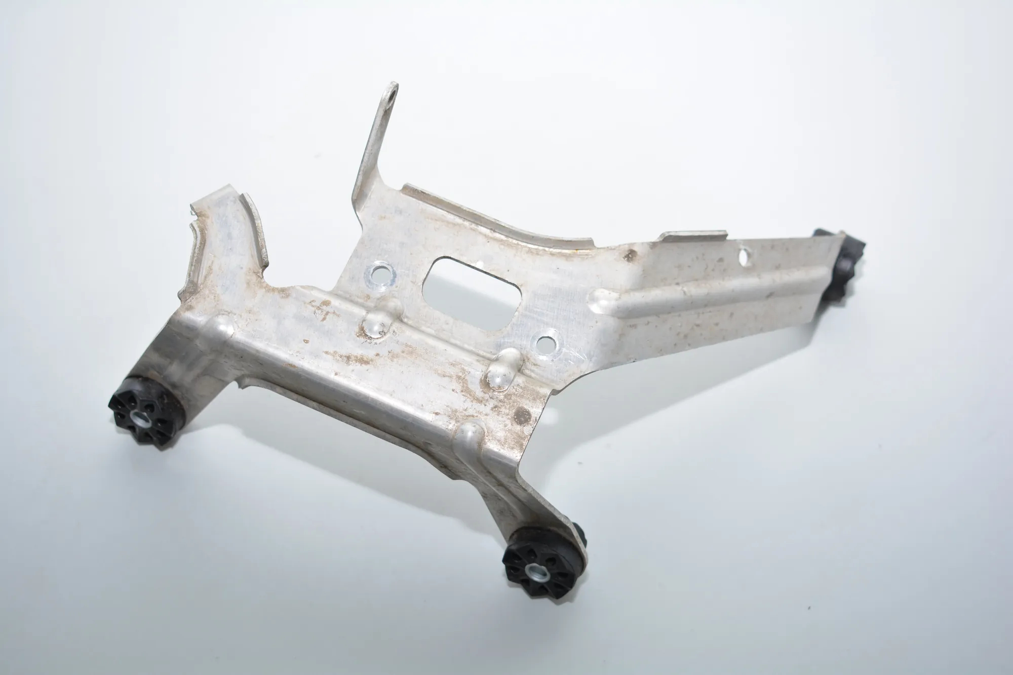 Other Body Parts – OEM 6852030 · BMW i3 (I01) Hybrid 2016 – 2