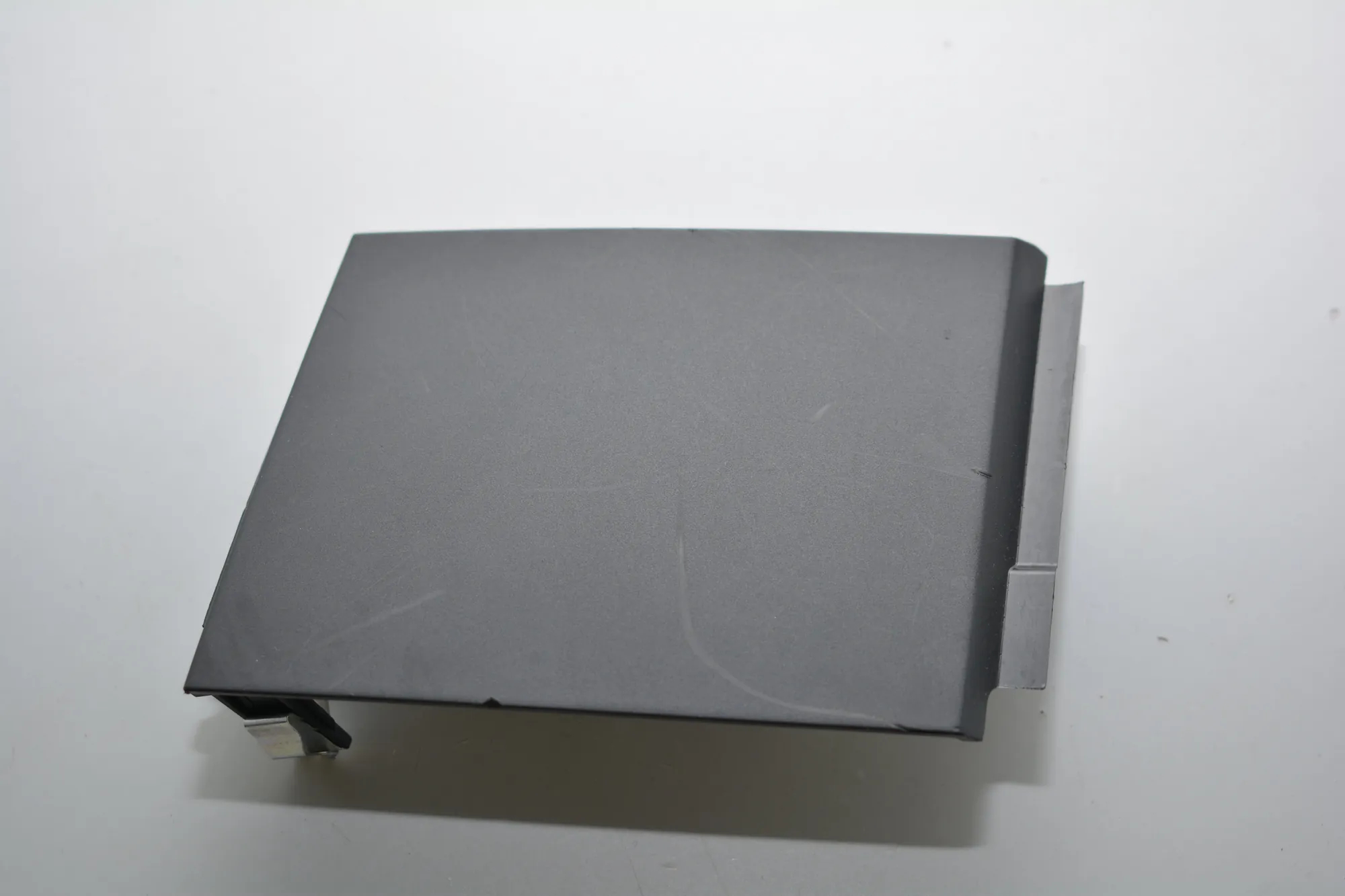 Other Interior Parts – OEM 9282945 · BMW i3 (I01) Hybrid 2016 – 2