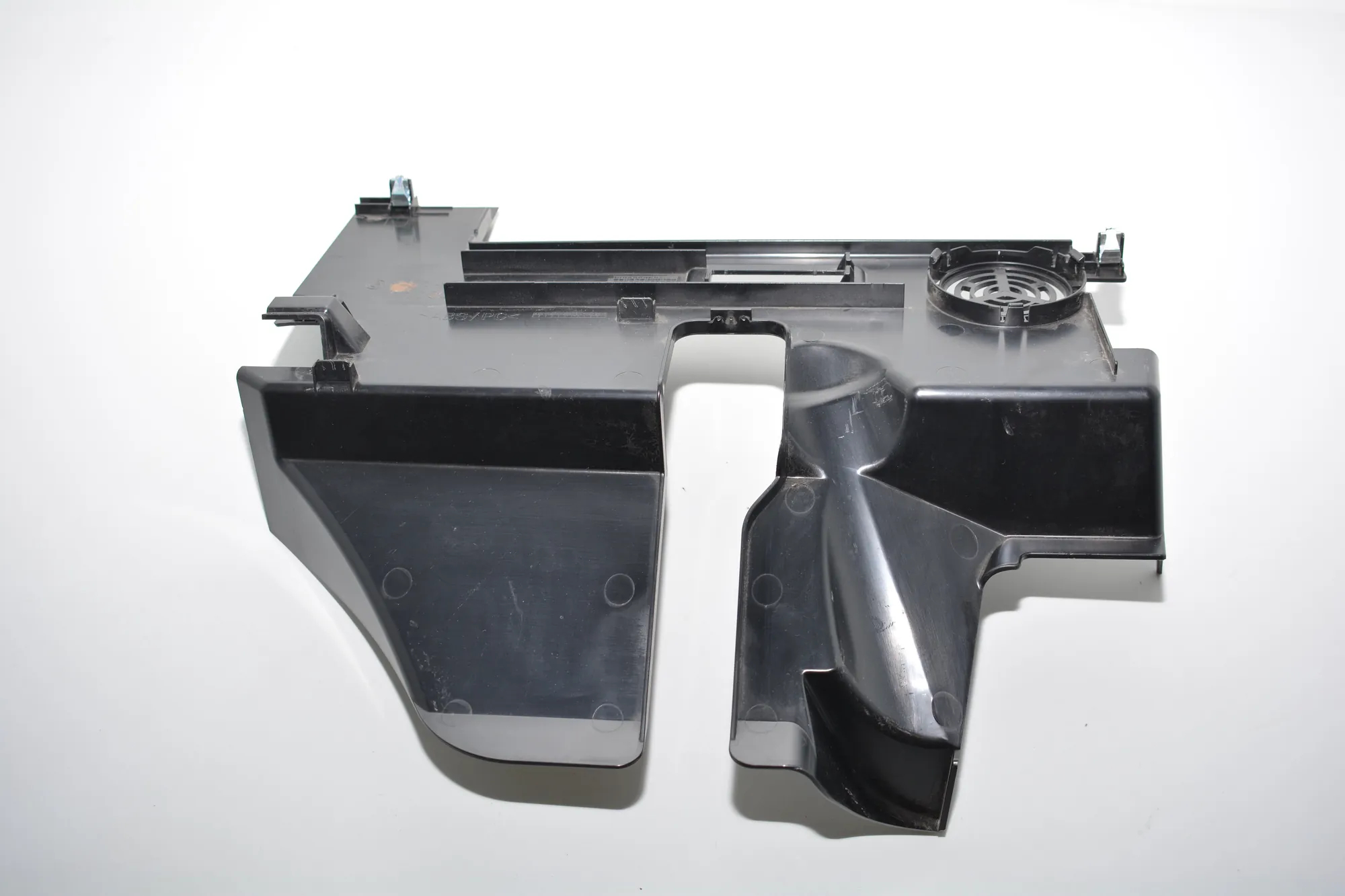 Other Interior Parts – OEM 9283031 · BMW i3 (I01) Hybrid 2016 – 4