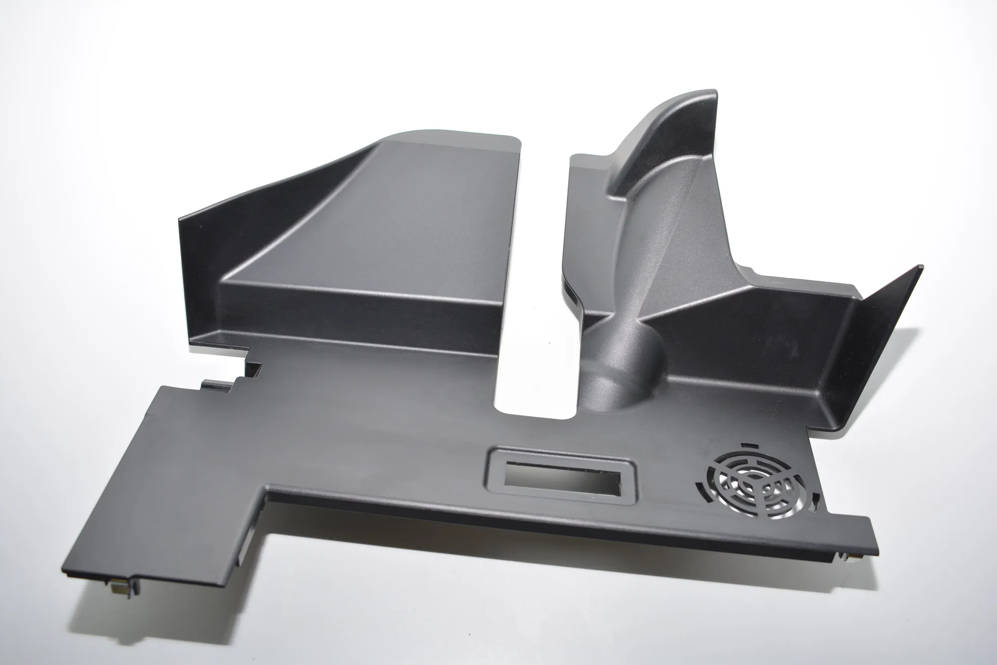Other Interior Parts – OEM 9283031 · BMW i3 (I01) Hybrid 2016 – 2